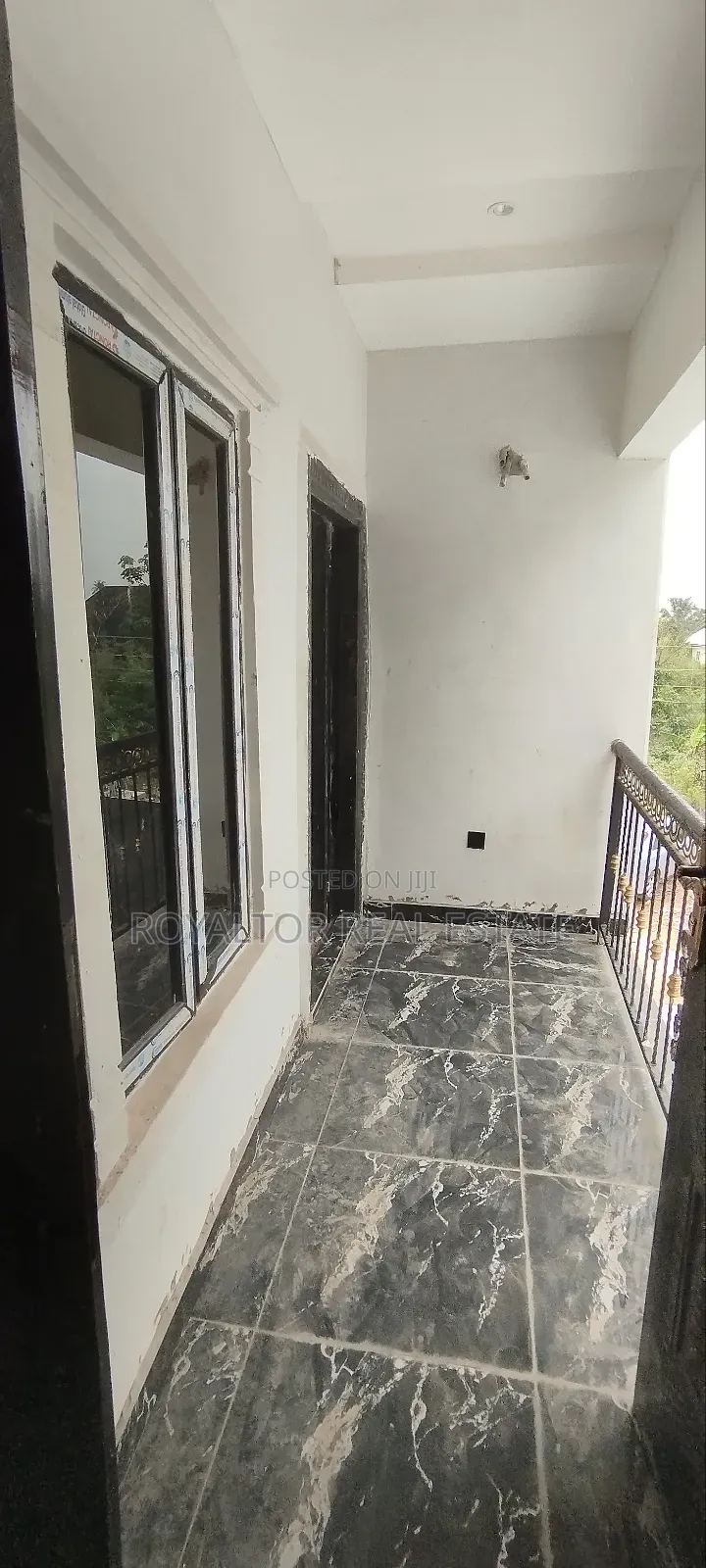 2bdrm Apartment in Royaltor Real Estate, Benin City for sale in Benin City
