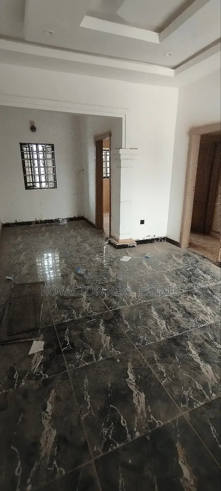 2bdrm Apartment in Royaltor Real Estate, Benin City for sale in Benin City