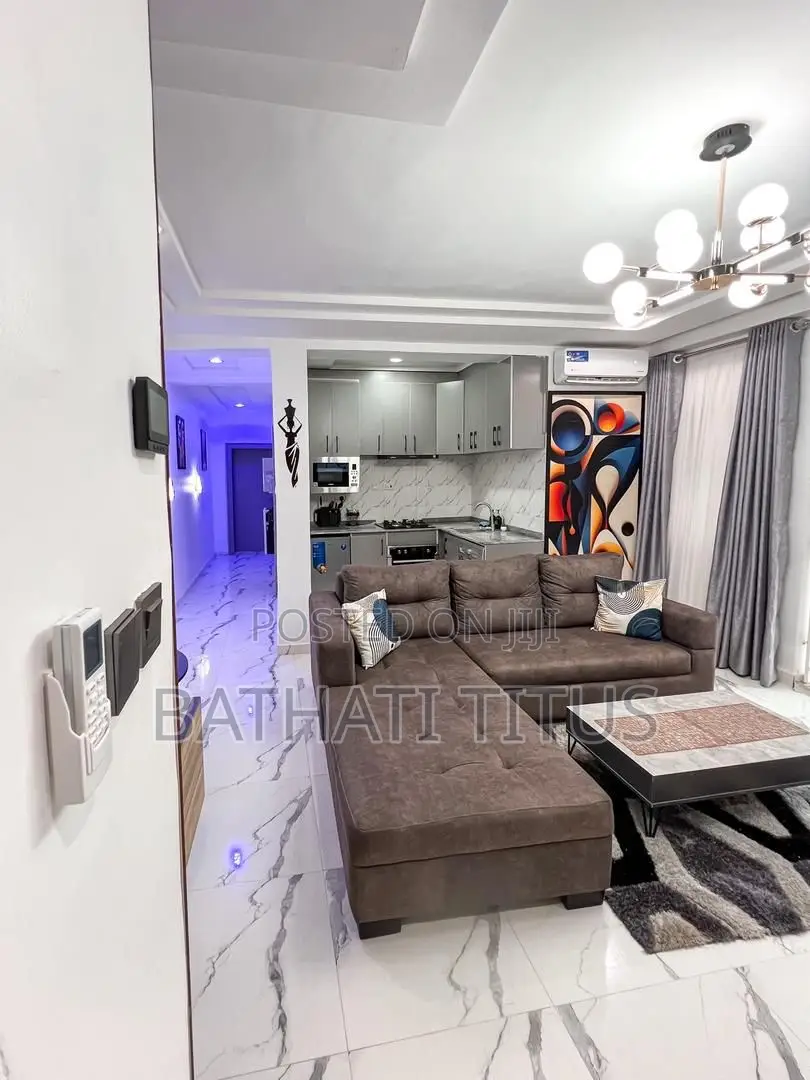 Furnished 2bdrm Block of Flats in Wuye for rent in Wuye