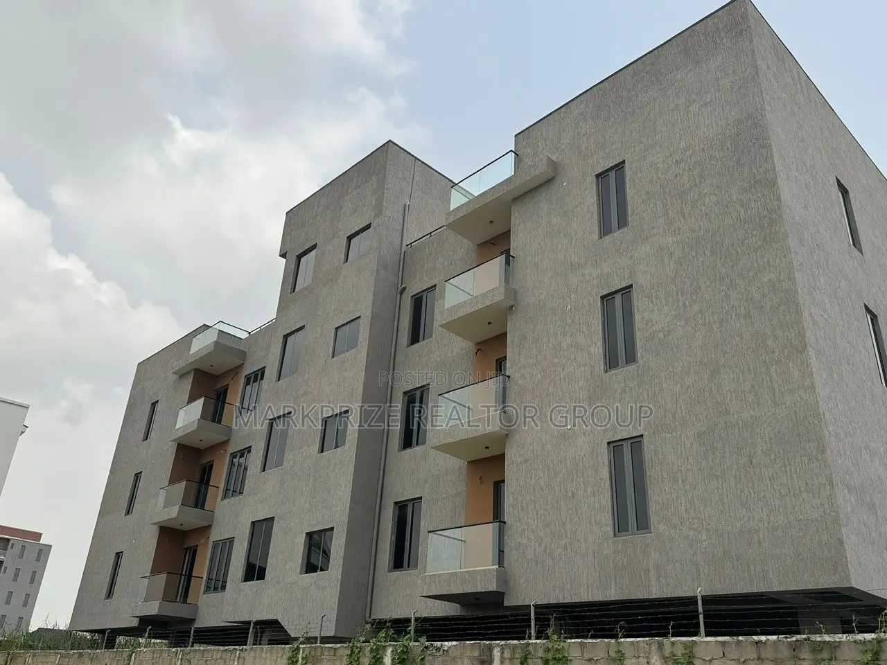 2bdrm Apartment in Ikate Lekki Lagos for sale in Ikate