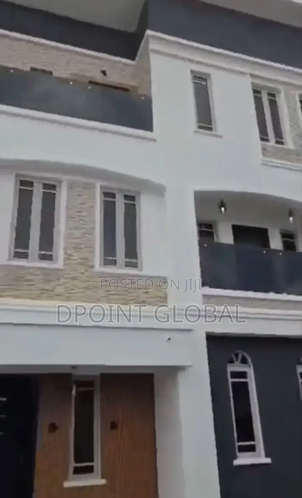 7bdrm Duplex in Gowon, Ipaja for sale in Ipaja