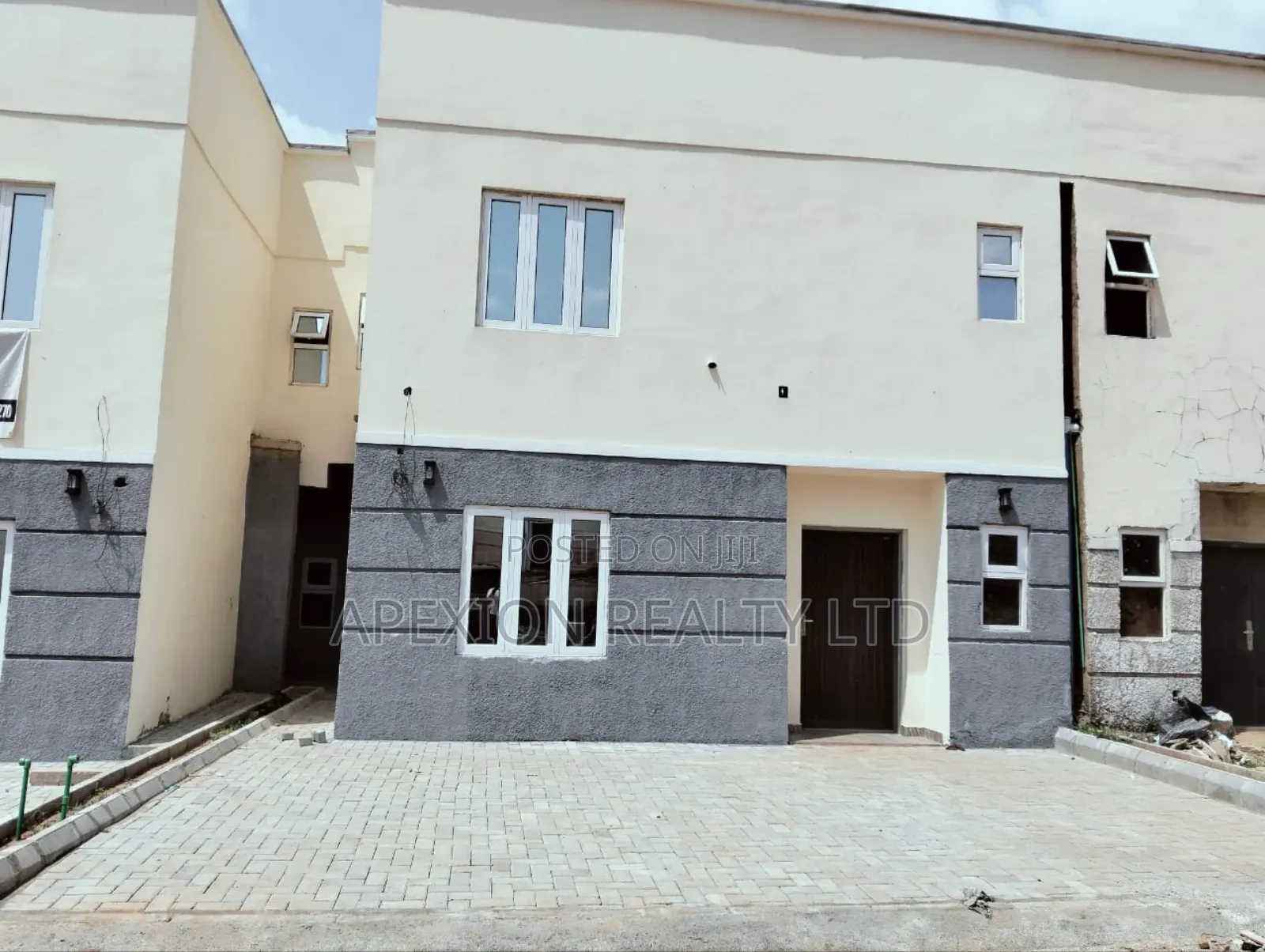 4bdrm Apartment in Brains And Hammers, Durumi for rent in Durumi