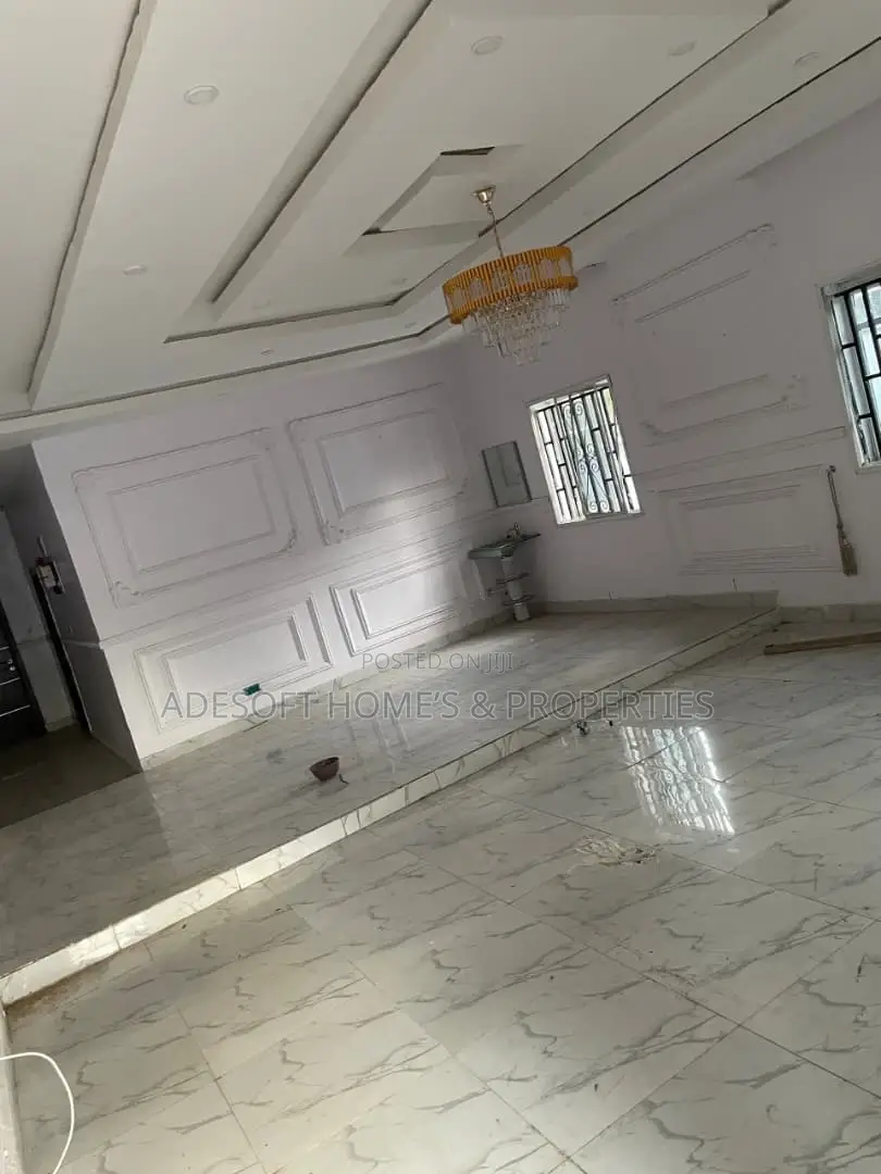 3bdrm Bungalow in Success Olorunda, Akobo for sale in Akobo