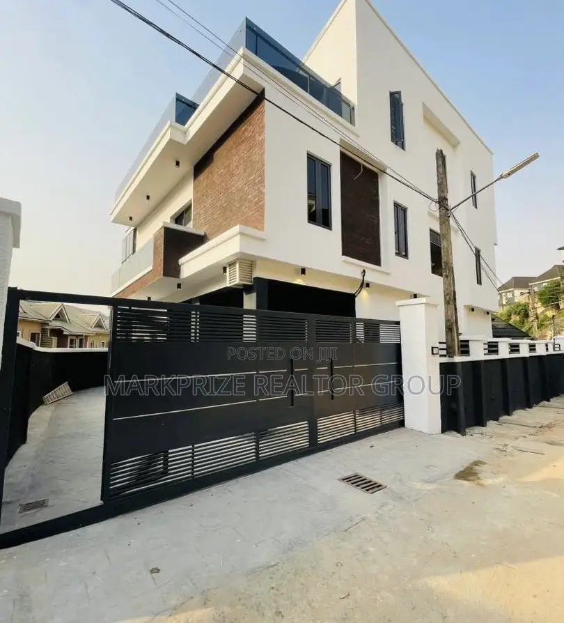 5bdrm Duplex in Ojodu Berger Lagos for sale in Ojodu