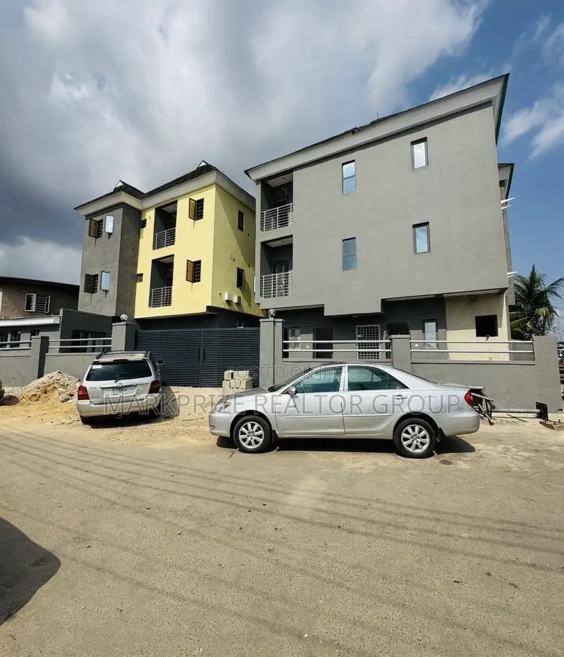 2bdrm Apartment in Oregun Ikeja Lagos for sale in Oregun