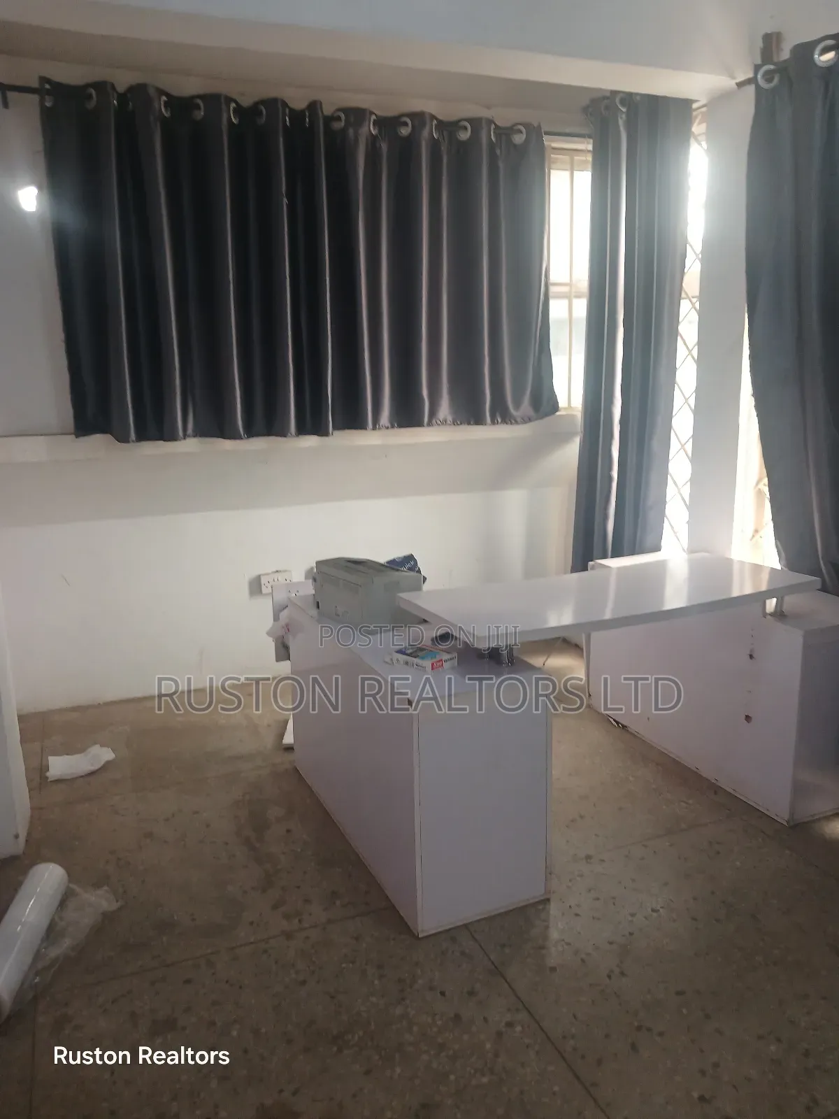 Corporate Office Space in Dugbe (Onireke)