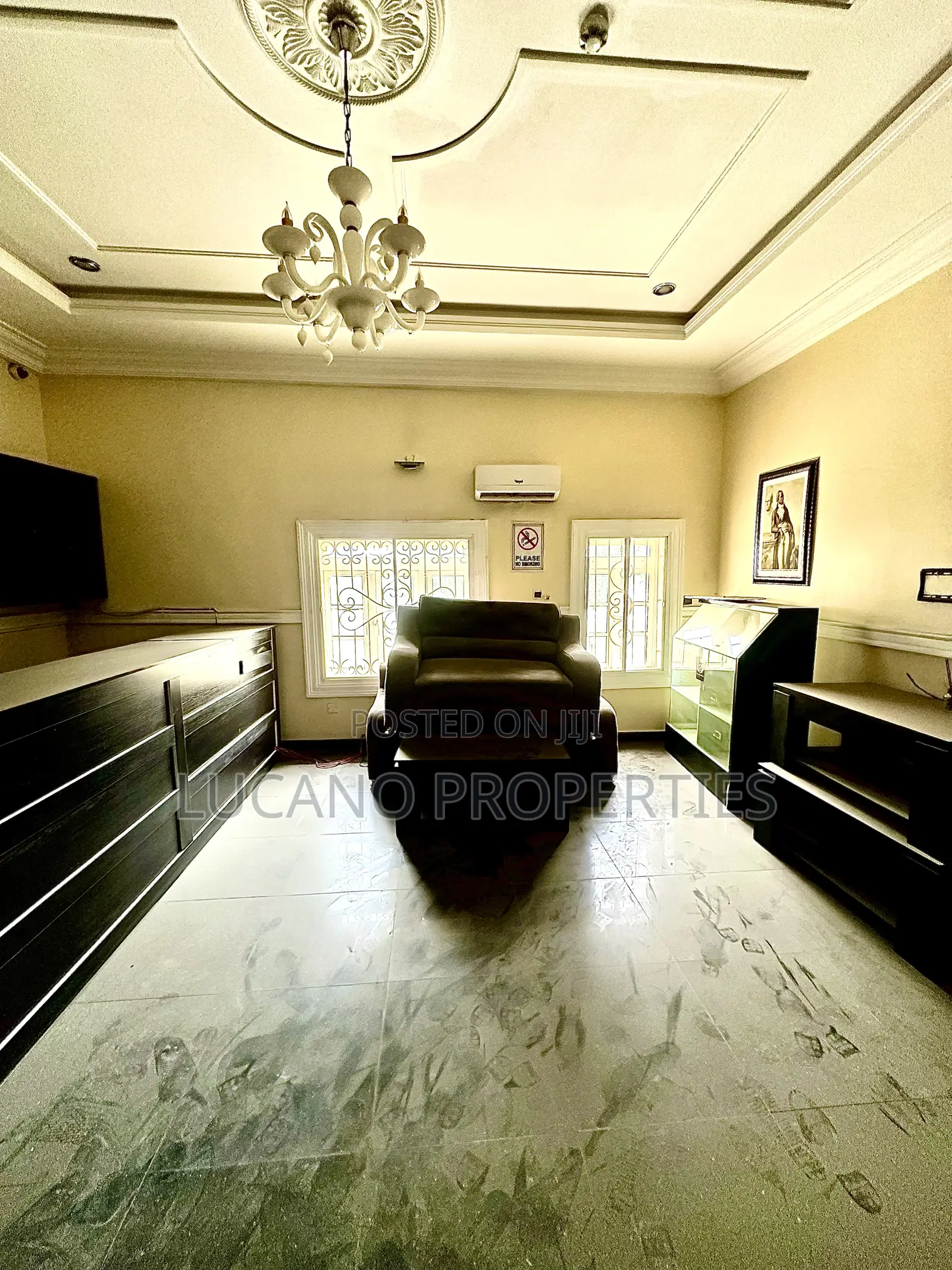 24 Rooms Hotel for Lease, With Club, Pool. in Katampe Extension