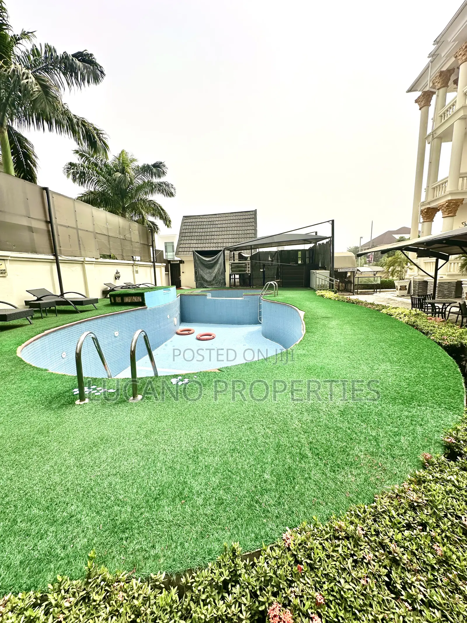 24 Rooms Hotel for Lease, With Club, Pool. in Katampe Extension