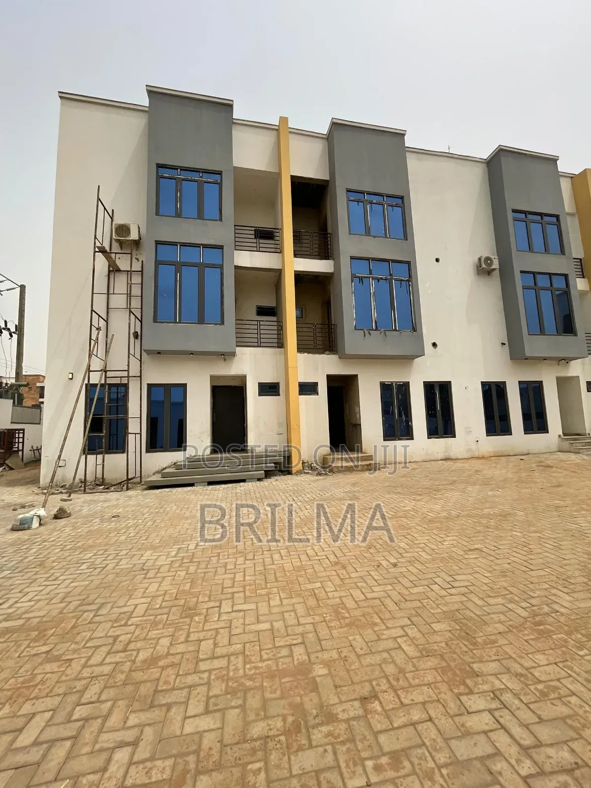 5bdrm Duplex in Mabushi for sale in Mabushi