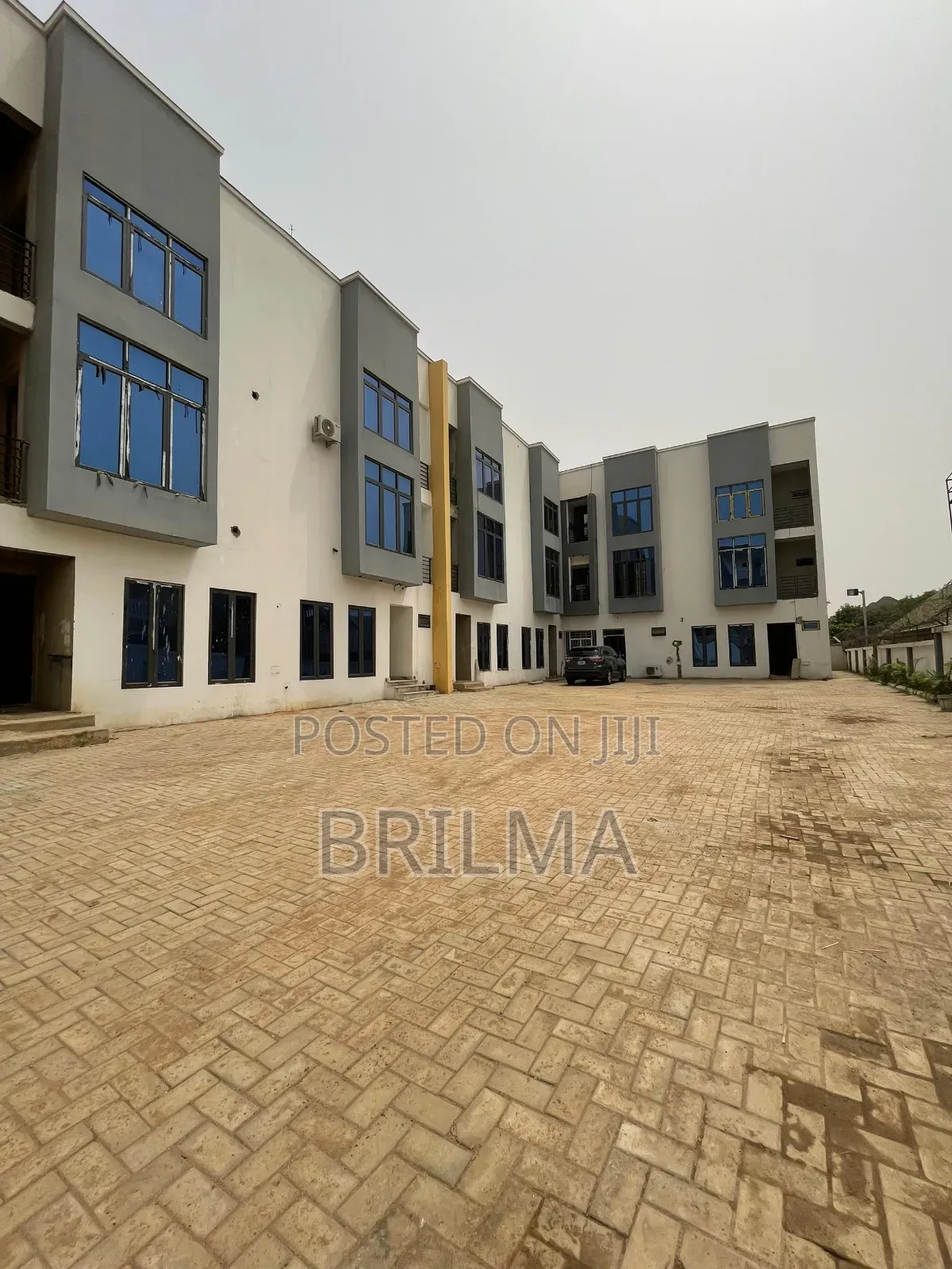 5bdrm Duplex in Mabushi for sale in Mabushi