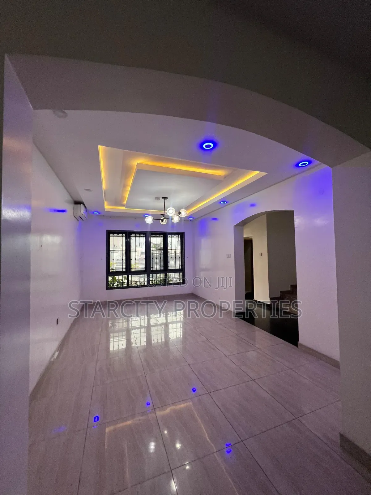 Furnished 4bdrm Townhouse / Terrace in Secured Estate, Banana Island in Banana Island