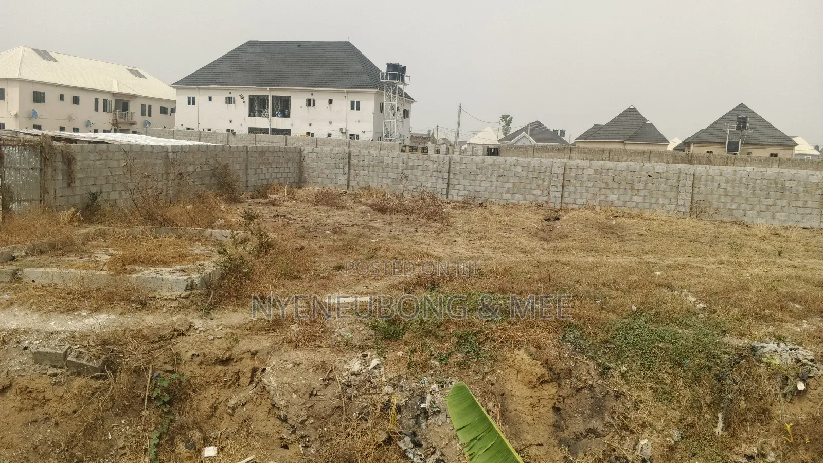100/50 Estate Land for Sale in Karu