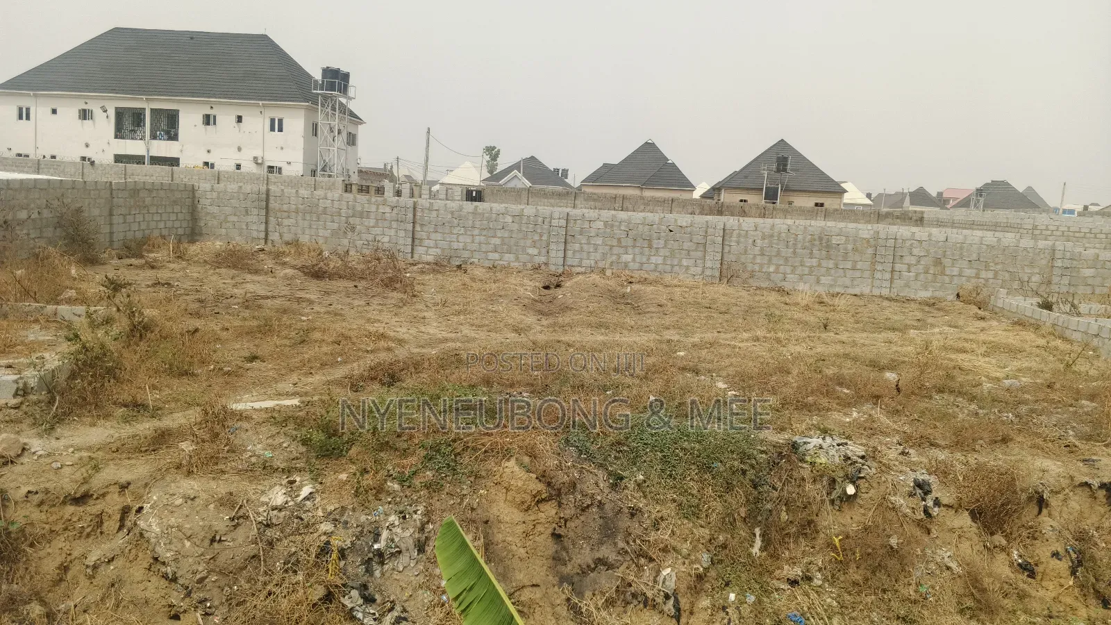 100/50 Estate Land for Sale in Karu