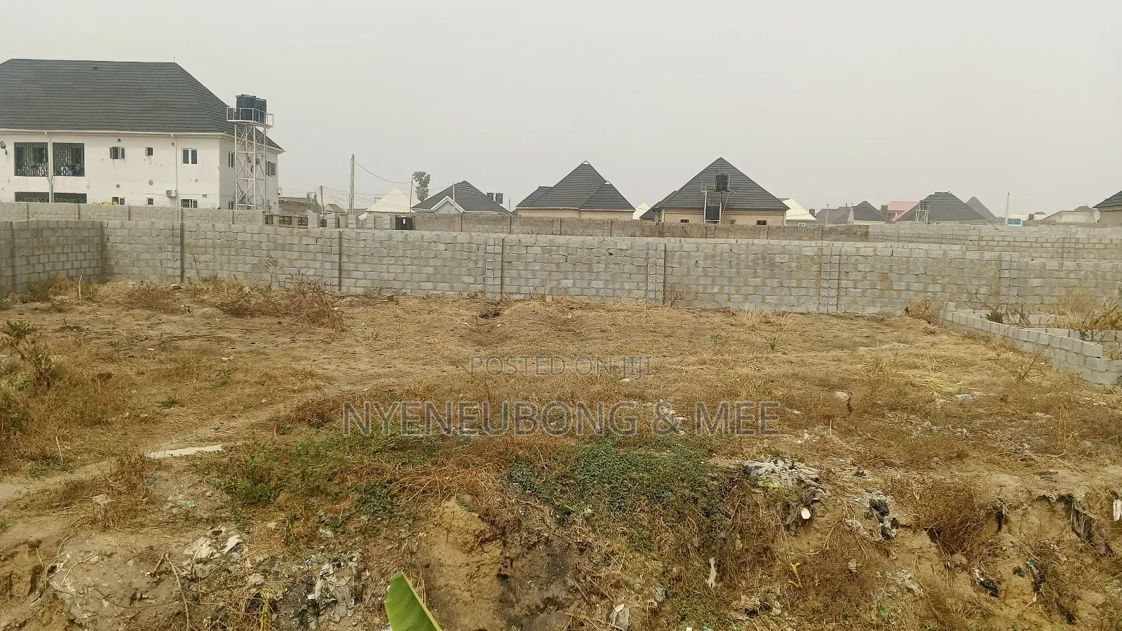 100/50 Estate Land for Sale in Karu