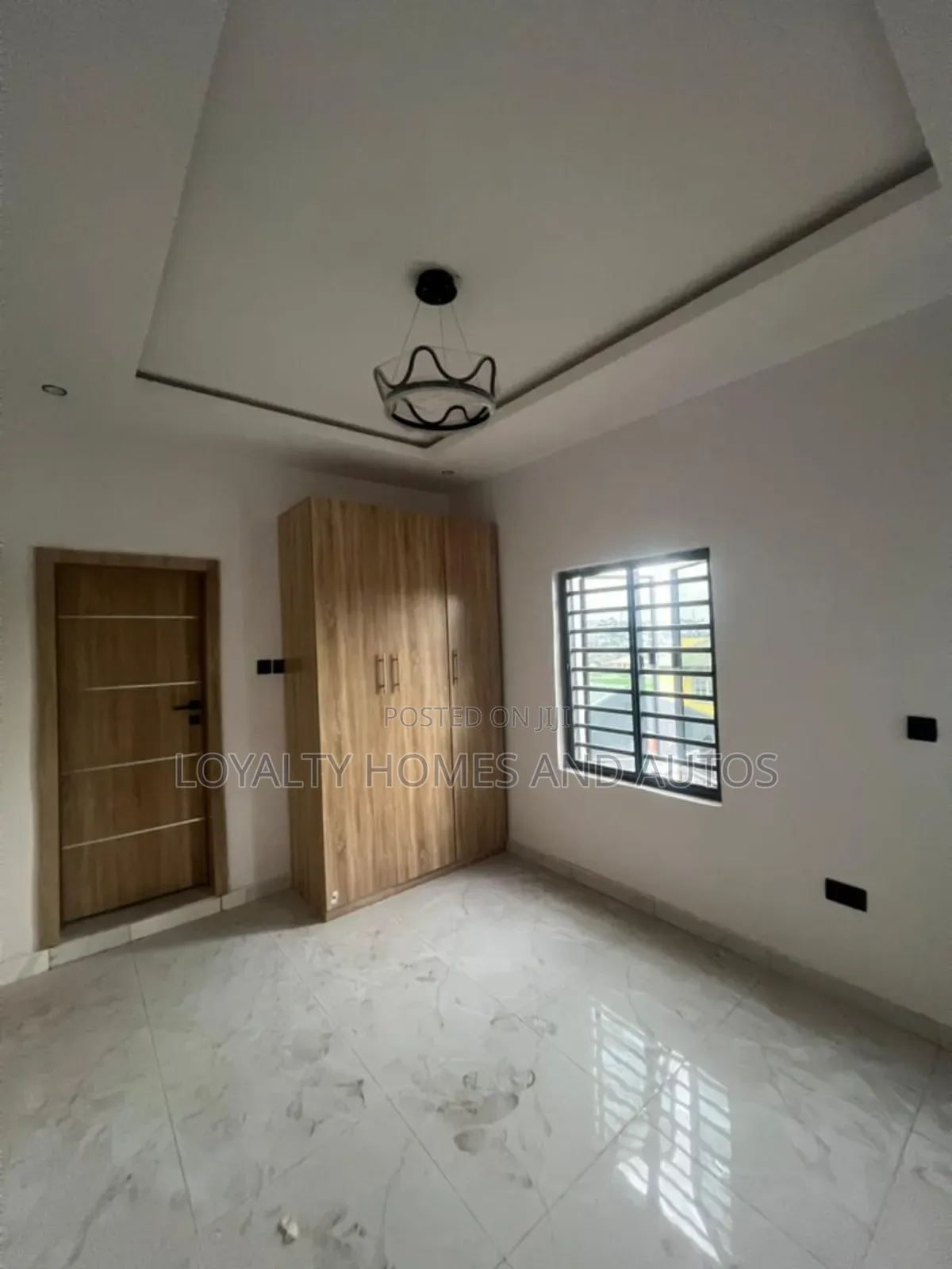 4bdrm Duplex in GRA Phase 1 for sale in GRA Phase 1
