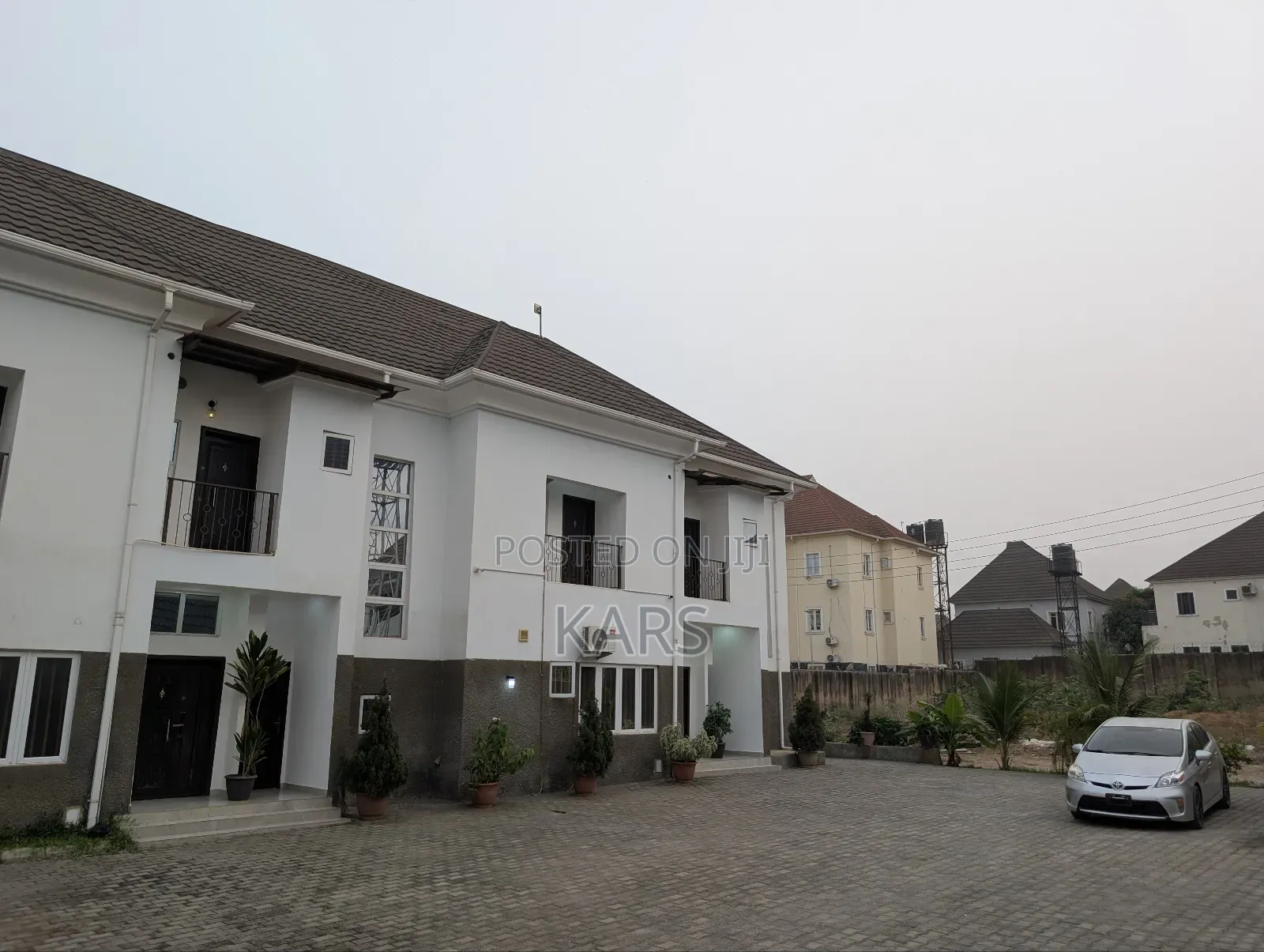 Furnished 9bdrm Duplex in Green City Residence for sale in Gwarinpa