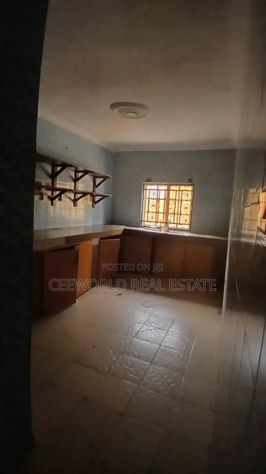 5bdrm Duplex in Oluyole Estate for rent in Oluyole