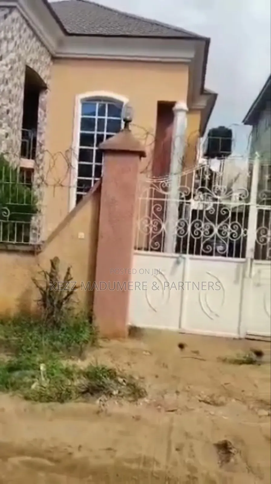 5bdrm Duplex in Umuobia Housing for sale in Umuahia