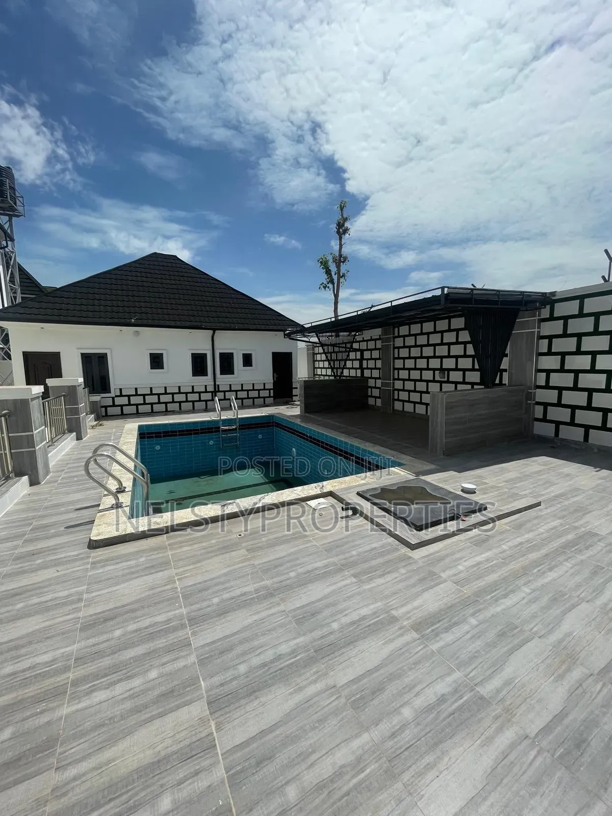 5bdrm Duplex in Harmony, Galadimawa for sale in Galadimawa