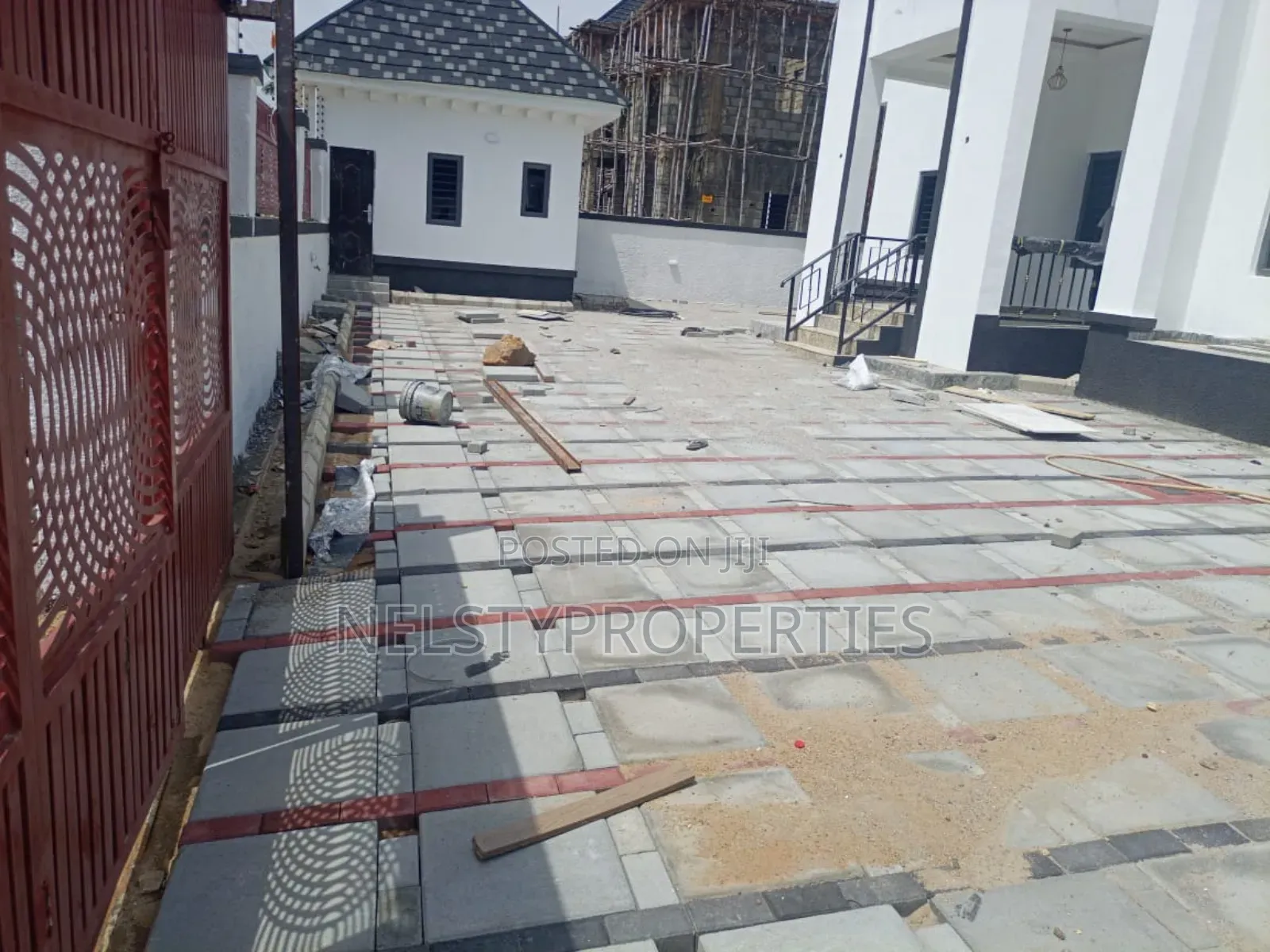 6bdrm Duplex in Karasana, Gwarinpa for sale in Gwarinpa