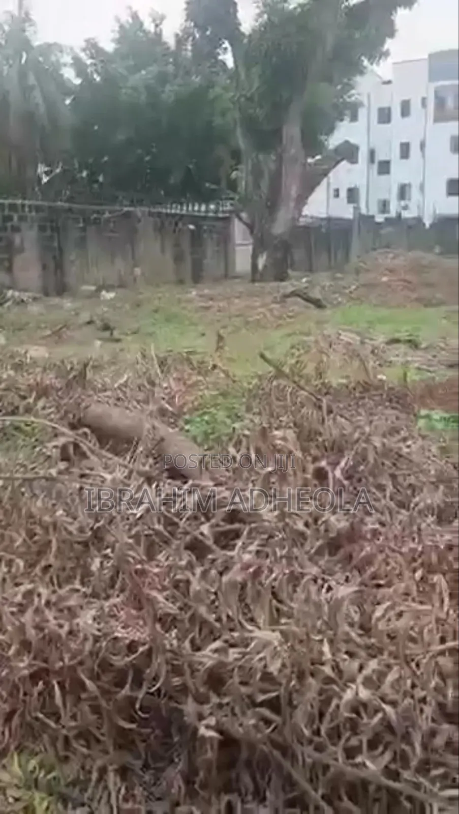 An Empty Land Measuring 1000sqm (17.98m by 61m), in a Lovely Locatio in Ikeja GRA