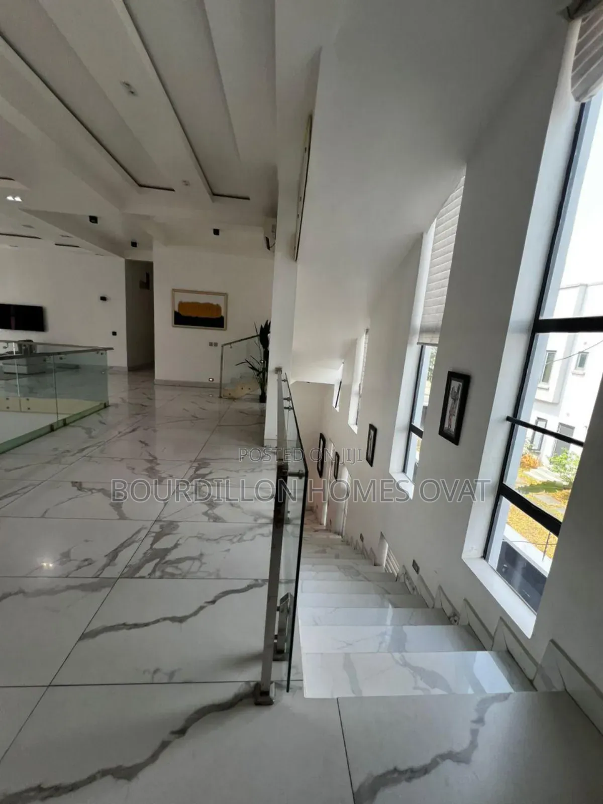 5bdrm Duplex in Pinnock Beach for sale in Lekki