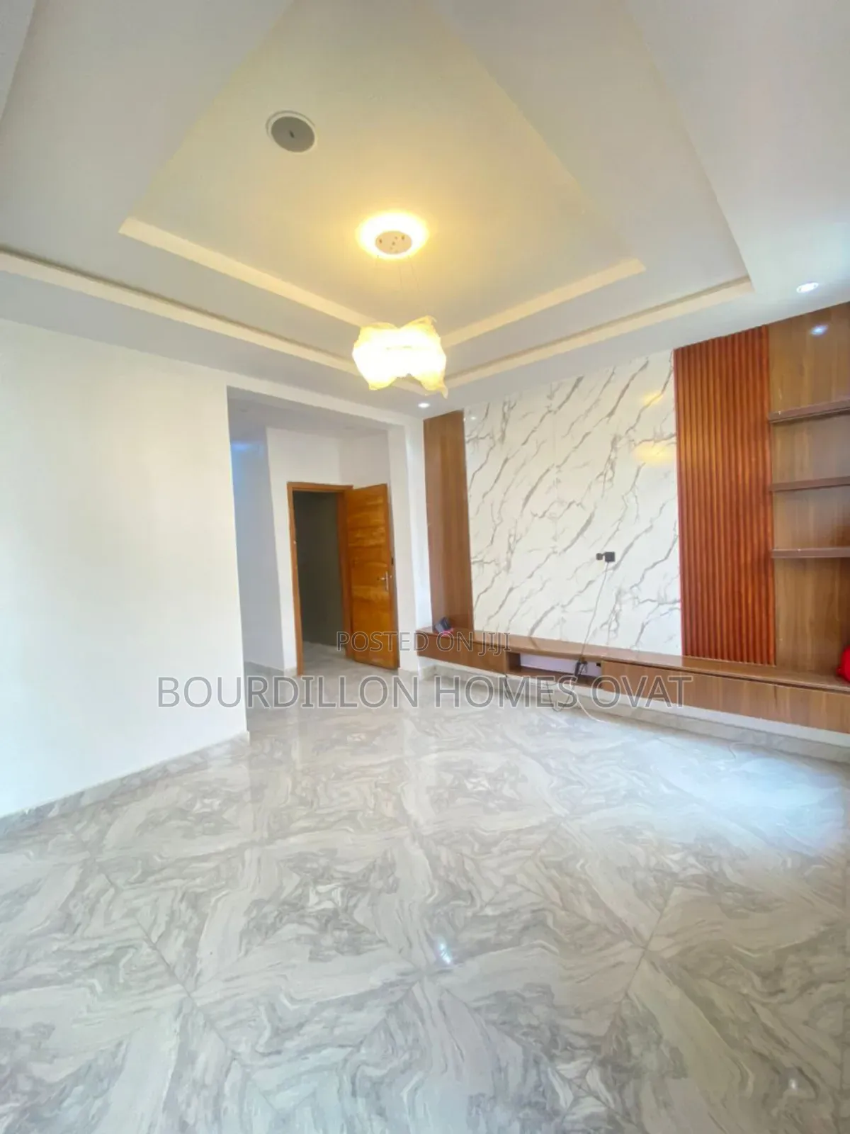 Furnished 2bdrm Apartment in Ikota Villa Estate for sale in Ikota
