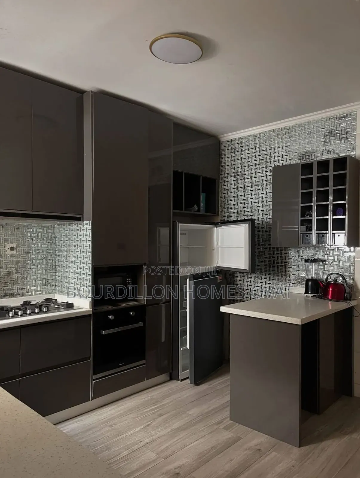 3bdrm Maisonette in Osapa London Lekki for sale in Osapa london