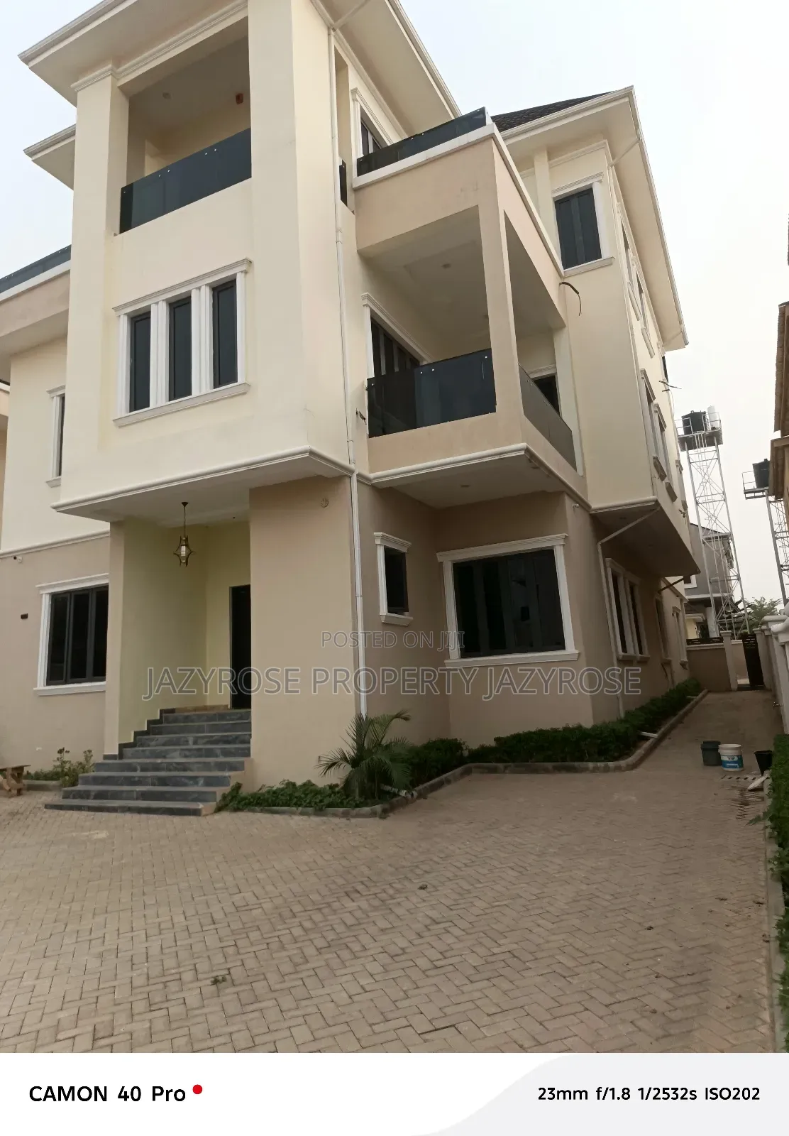 6bdrm Duplex in Guzape District for sale in Guzape District