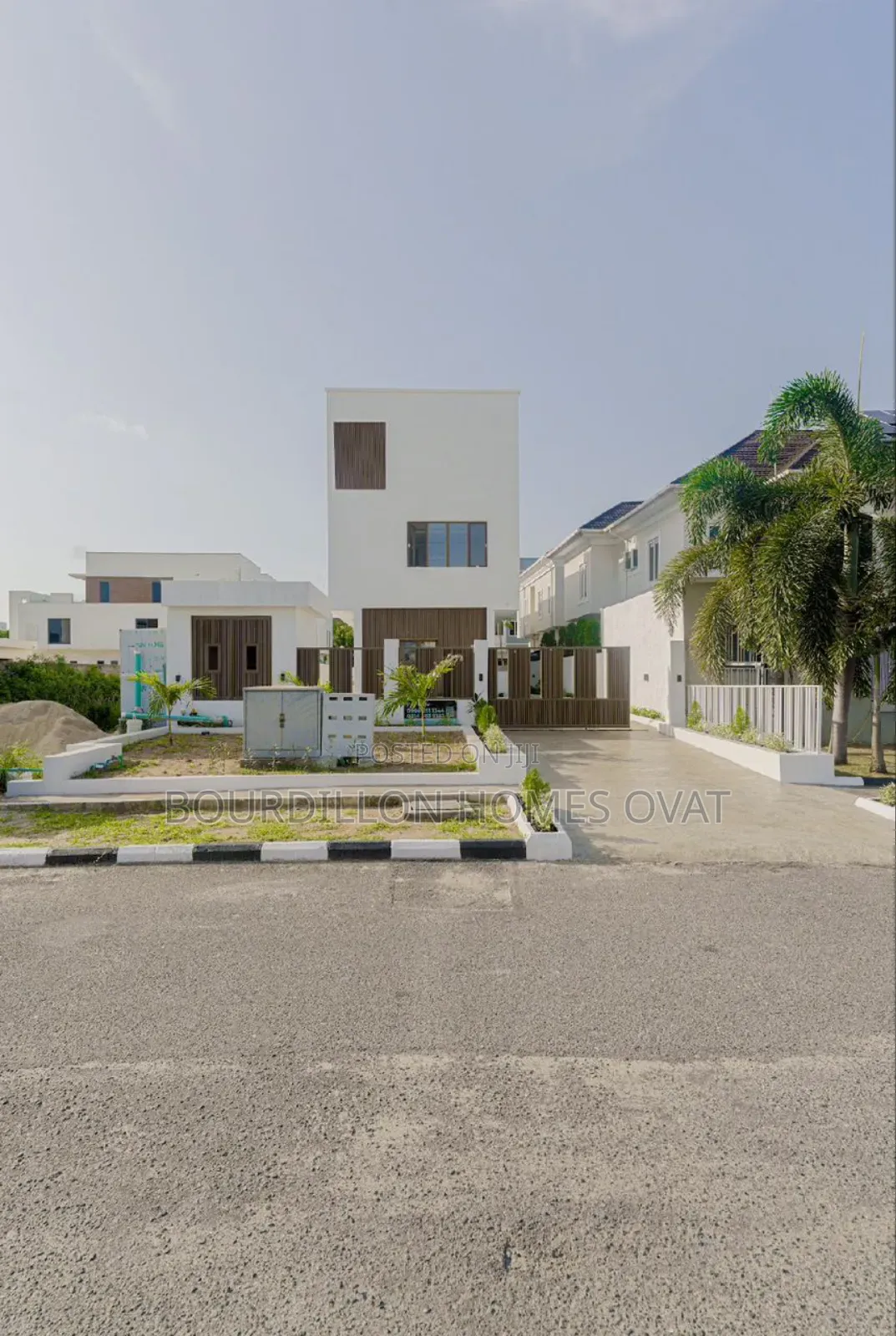 4bdrm Duplex in Pinnock Beach Estate for sale in Lekki