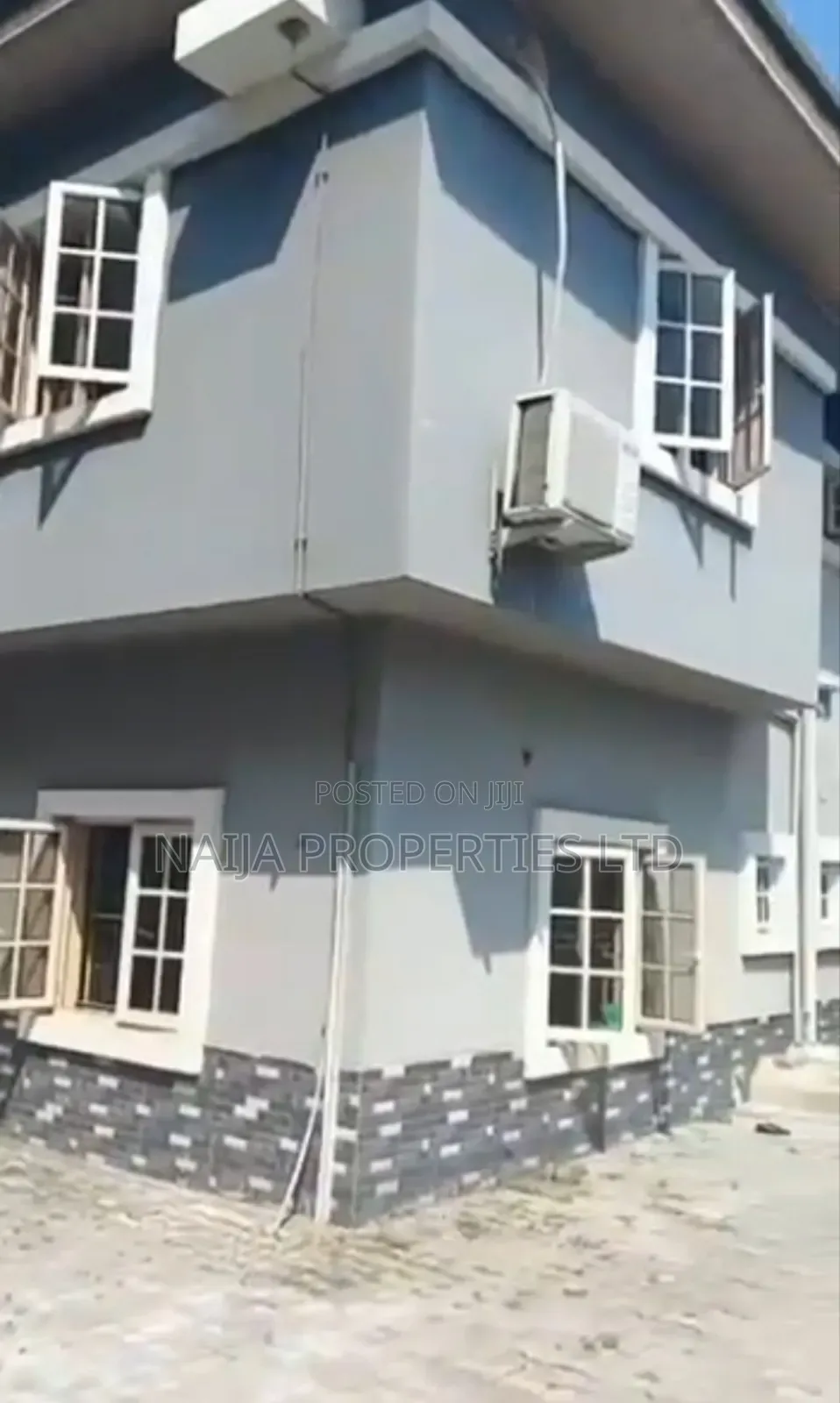 4 Units of 3 Bedroom Flats at Ikota, Lekki for Lease in Lekki