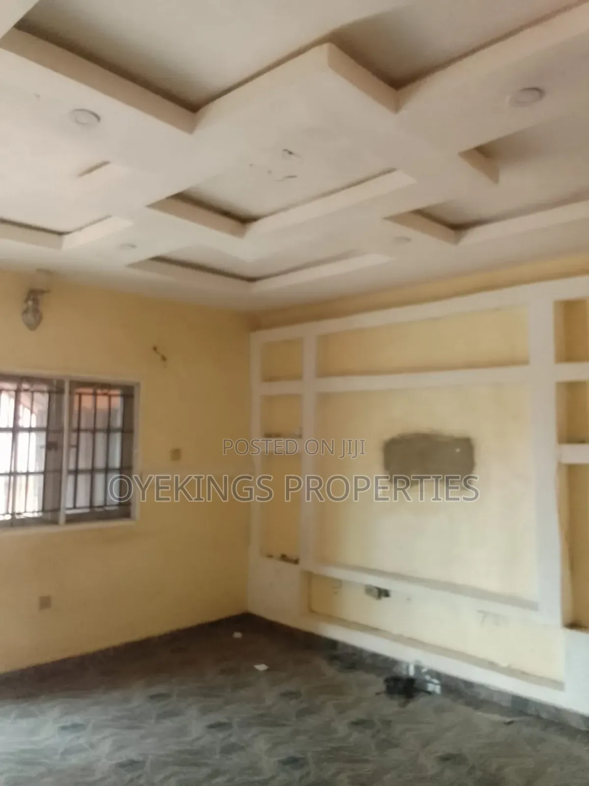 4bdrm Bungalow in Fele House, Akala Express for sale in Akala Express