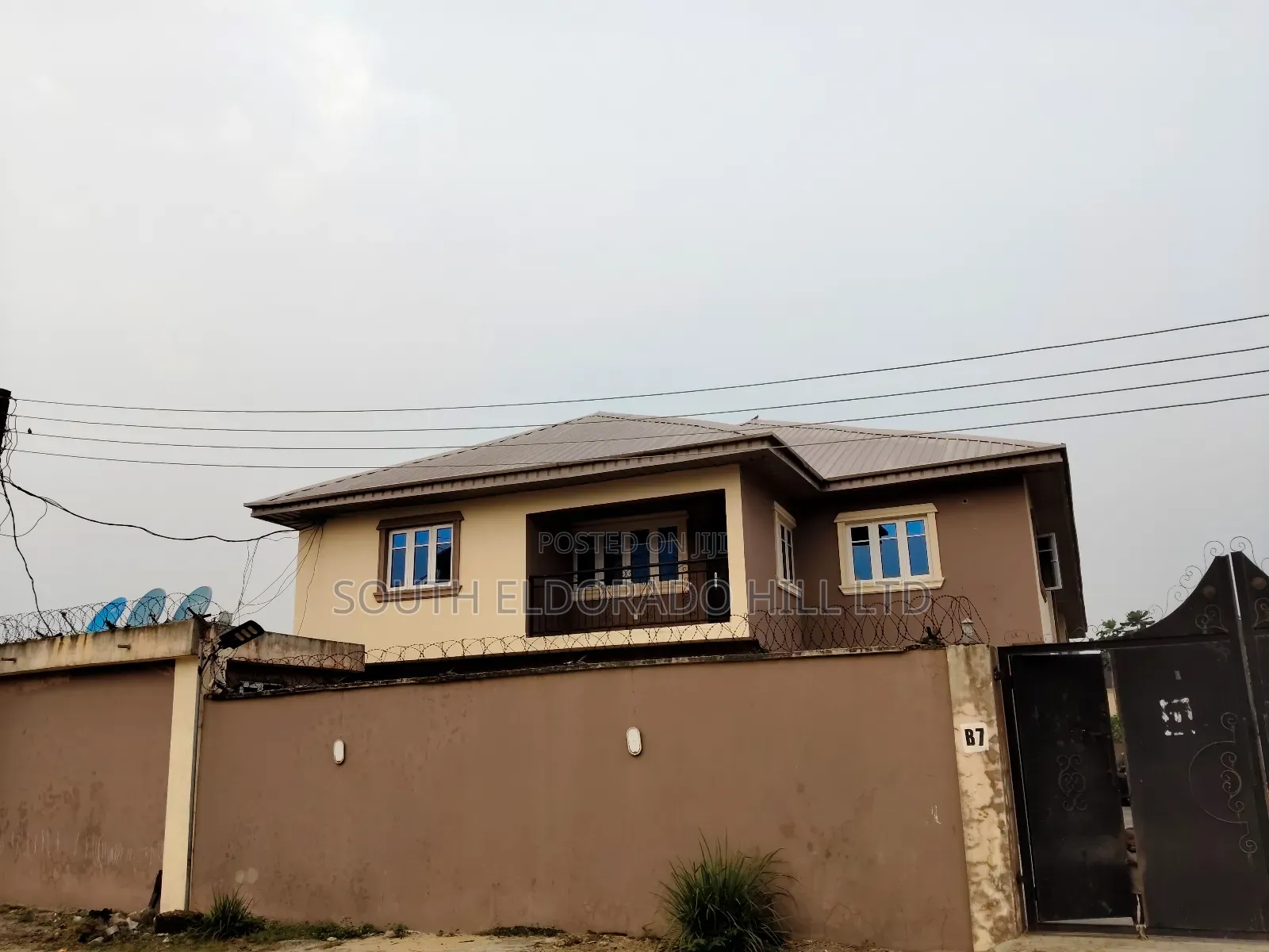 12bdrm Duplex in Awoyaya for sale in Awoyaya