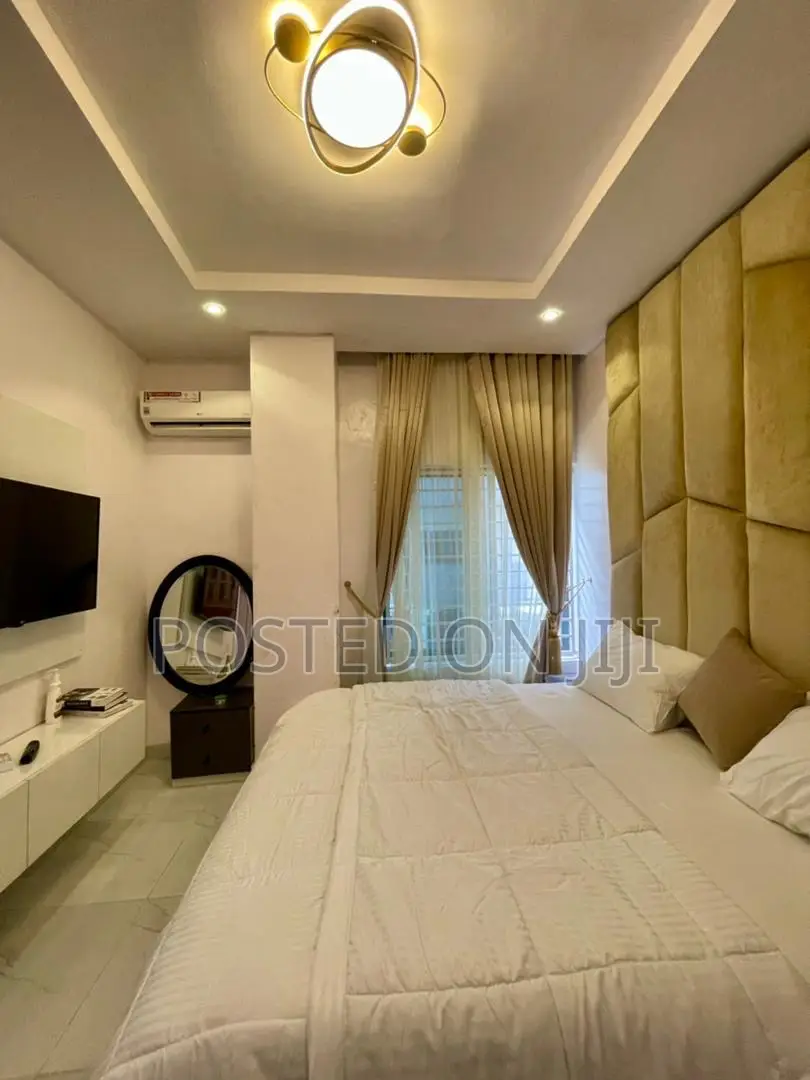 Furnished 2bdrm Apartment in Ikate Lekki for sale in Lekki Phase 1