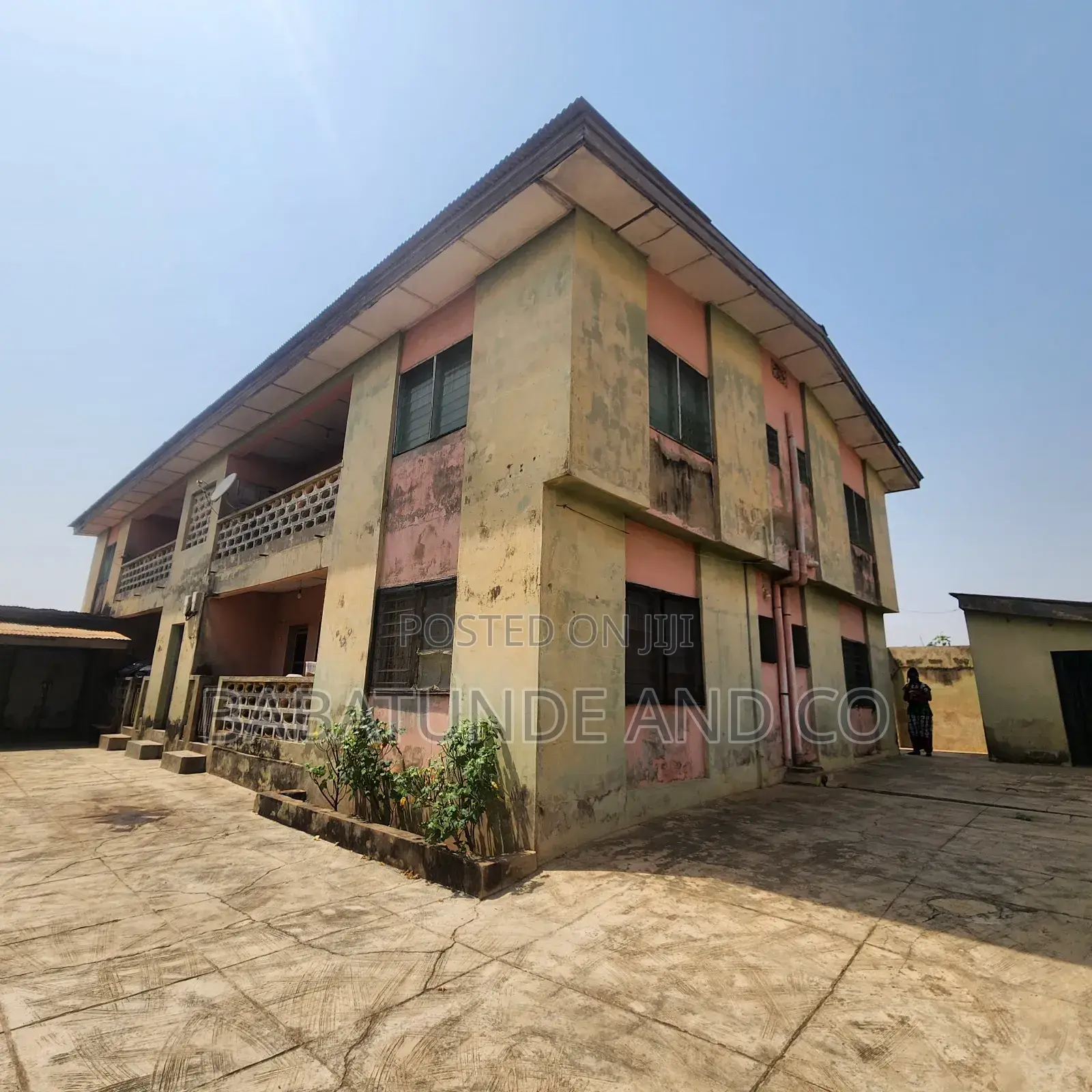 3bdrm Block of Flats in Ibadan for sale in Ibadan