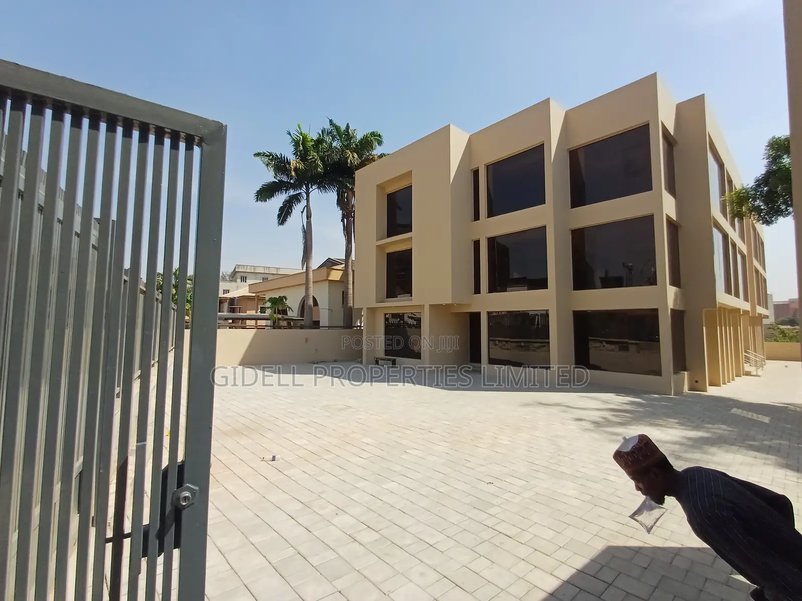 Shop / Offices Space in a Brand New Mall in Wuse 2