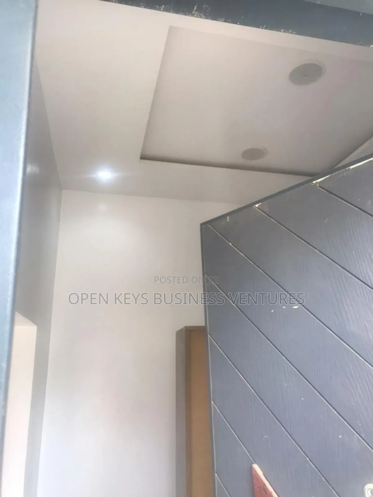5bdrm Duplex in Iyaganku Gra, Iyanganku for sale in Iyanganku