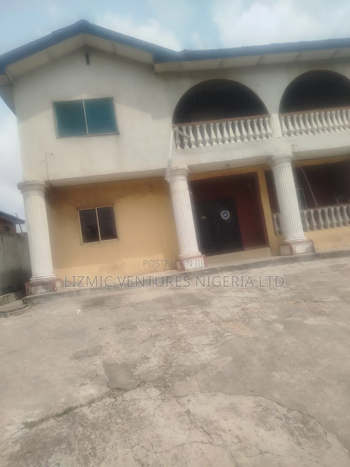 3bdrm Block of Flats in Council, Isheri / Egbe Idimu for sale in Isheri / Egbe Idimu