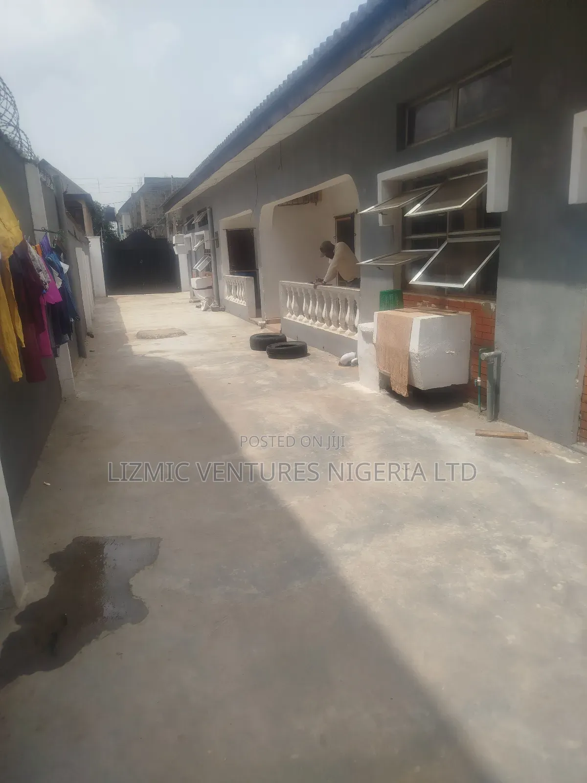4bdrm Bungalow in Ikotun, Governors Road for sale in Governors Road