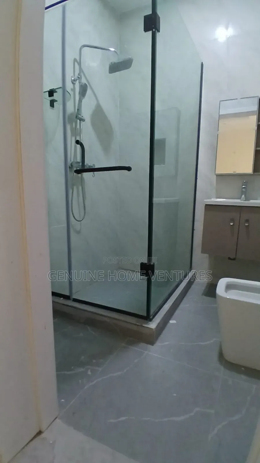 4bdrm Duplex in Parkview Estate for rent in Parkview Estate