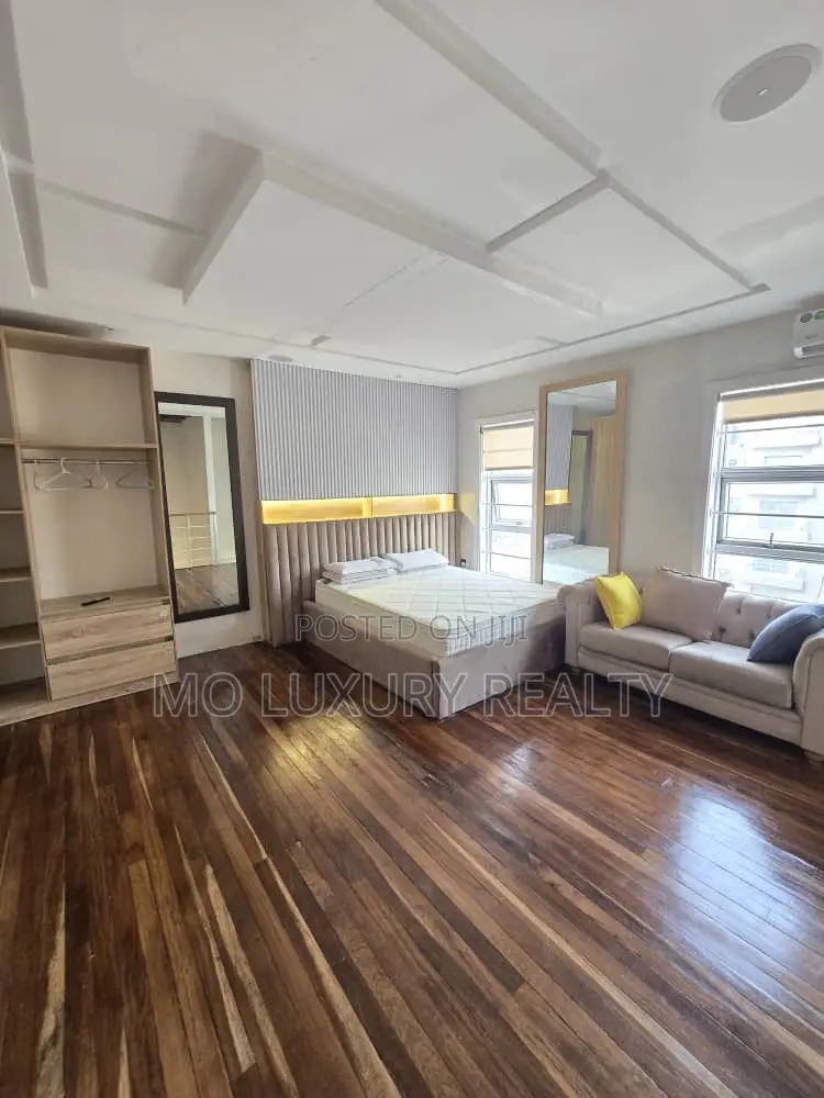 Furnished 1bdrm Apartment in Lekki Phase 1 for sale in Lekki Phase 1