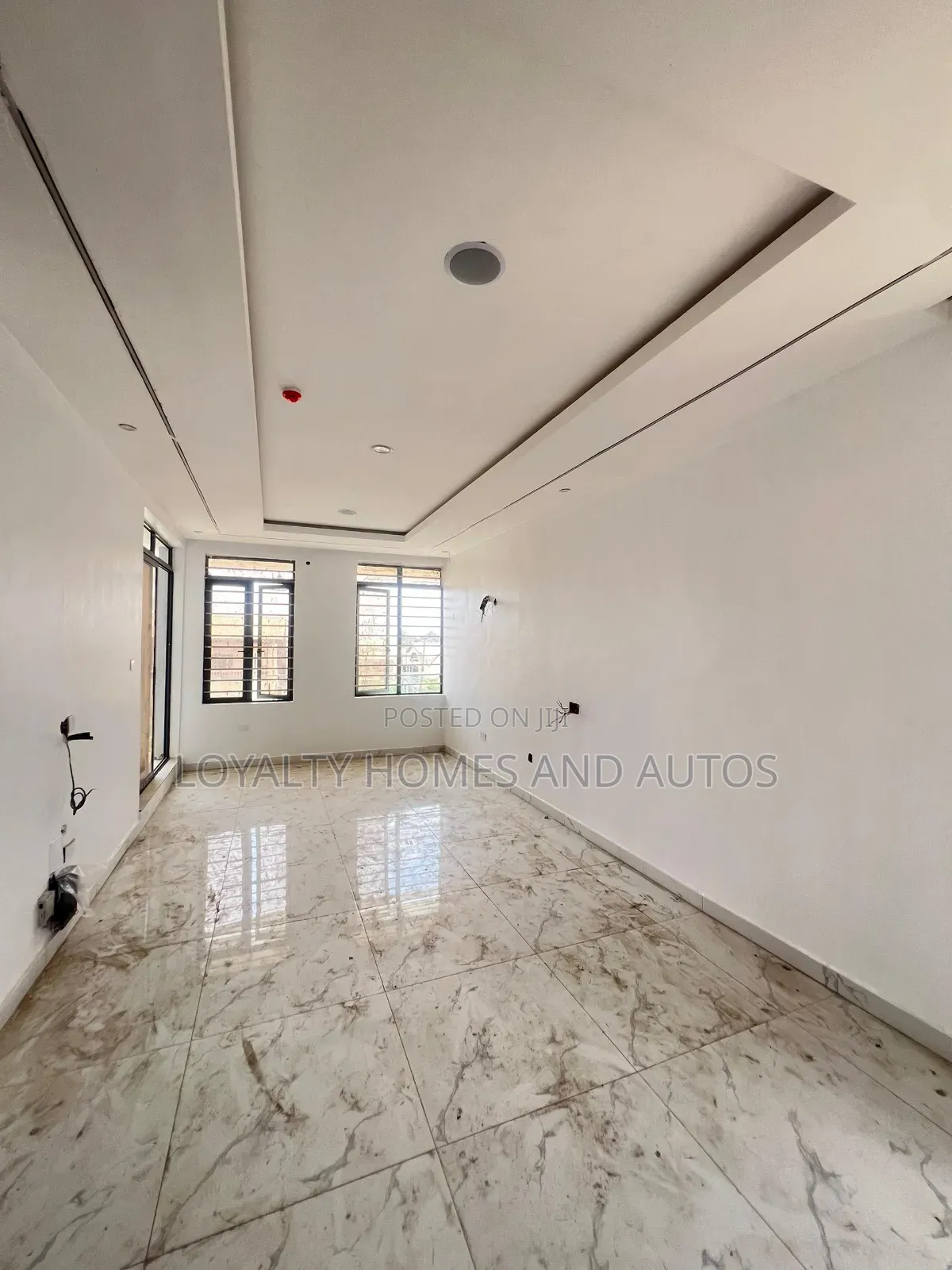 4bdrm Duplex in Ogudu GRA for sale in Ogudu GRA