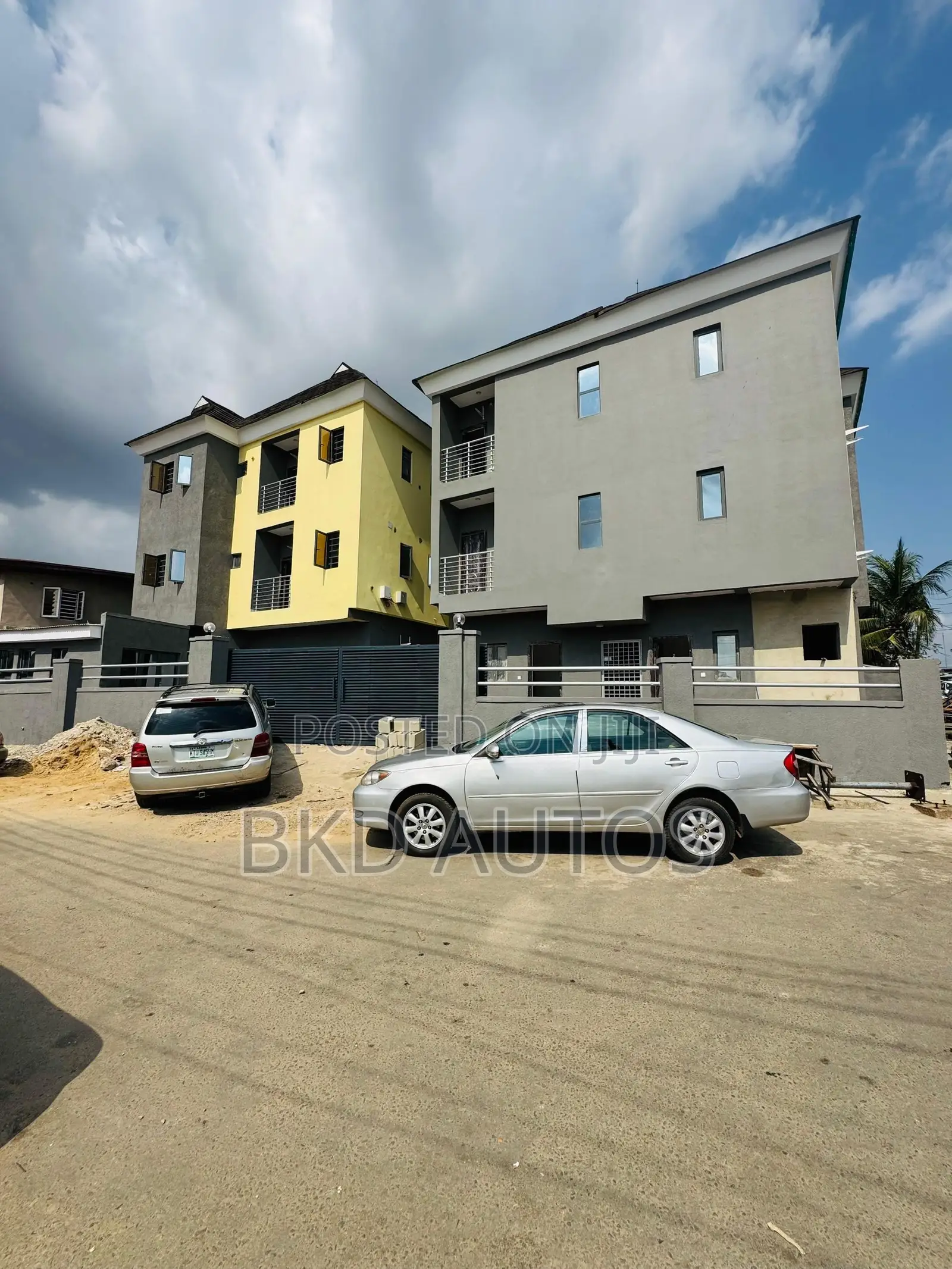 2bdrm Apartment in Ikeja for sale in Ikeja