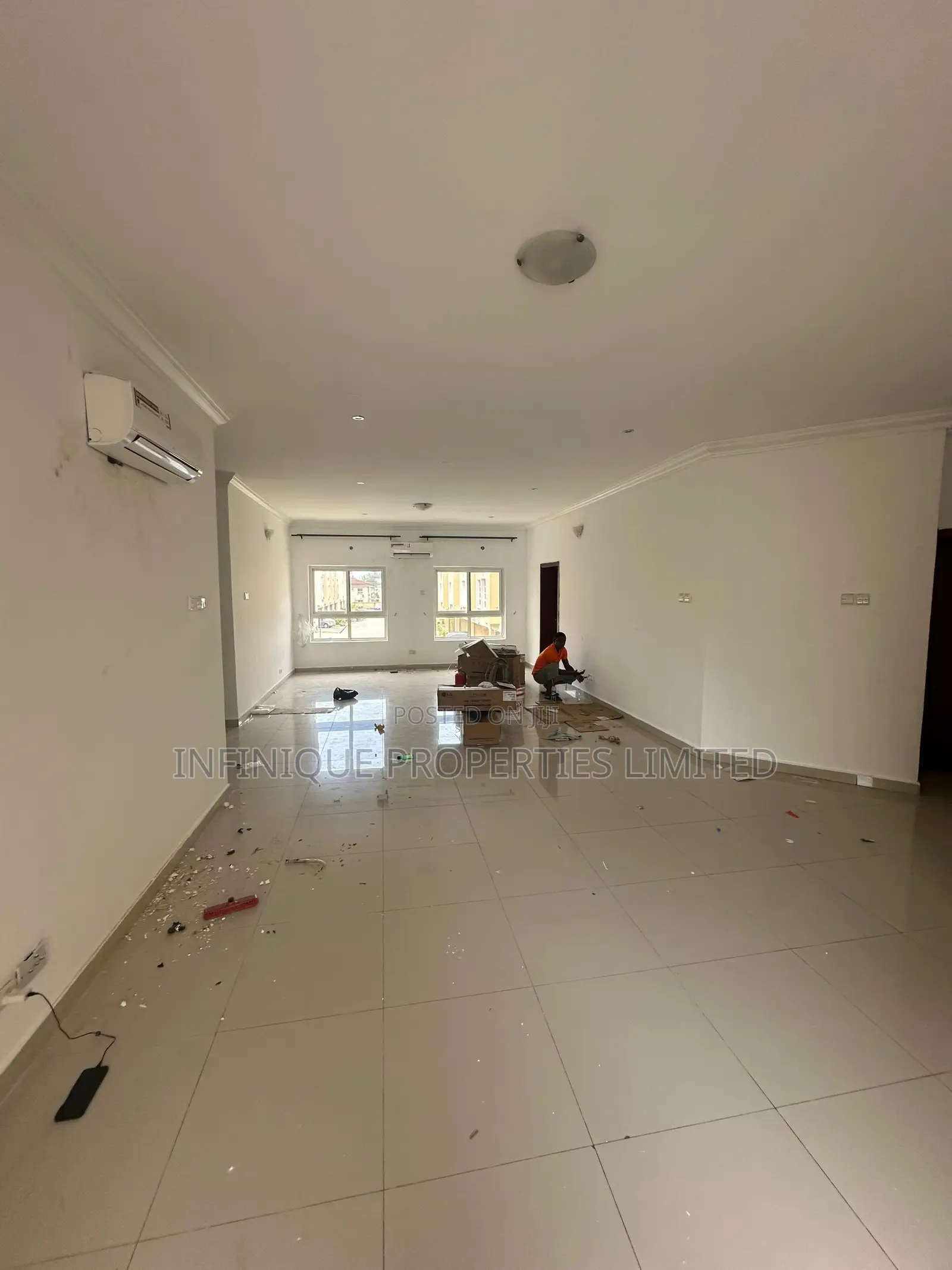 3bdrm Apartment in Bourdillon Court, Chevron for sale in Chevron