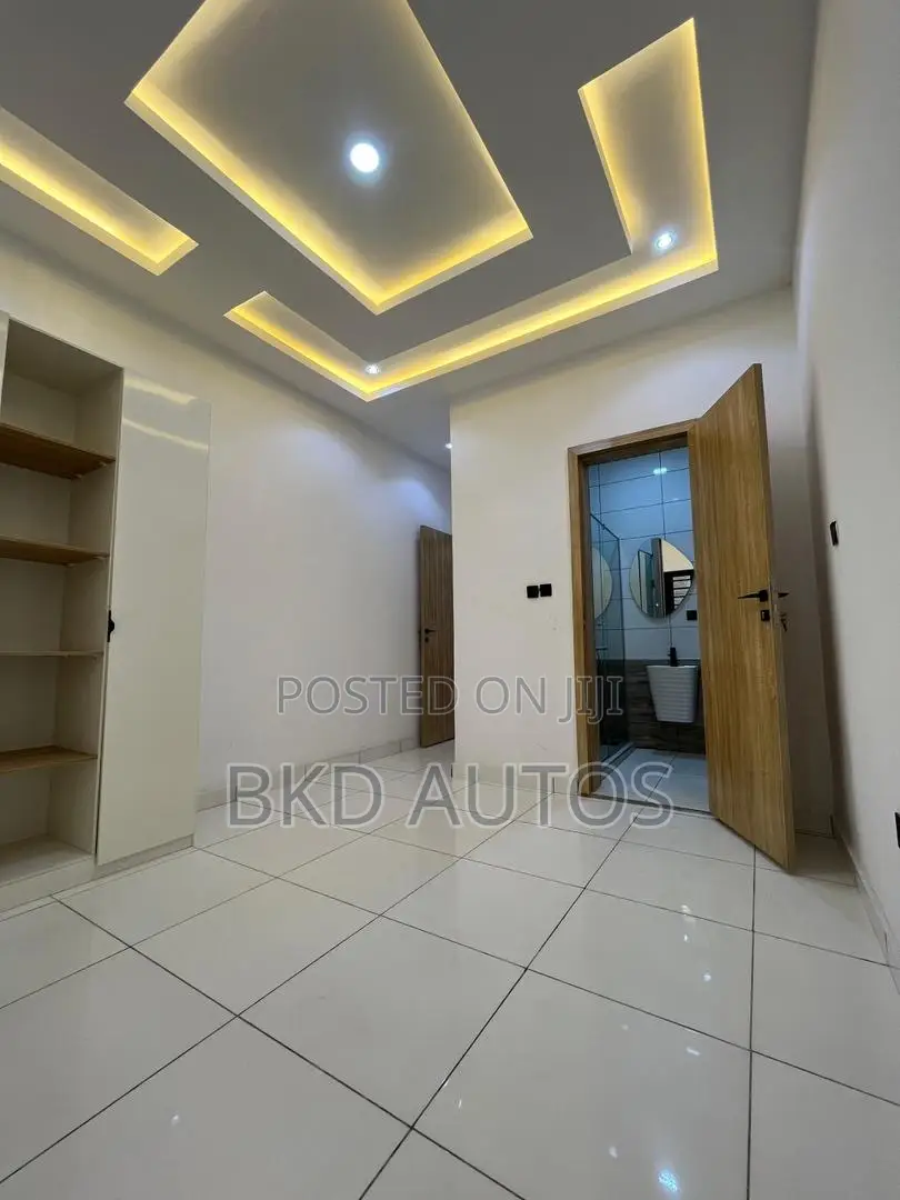 4bdrm Duplex in Gbagada for sale in Gbagada