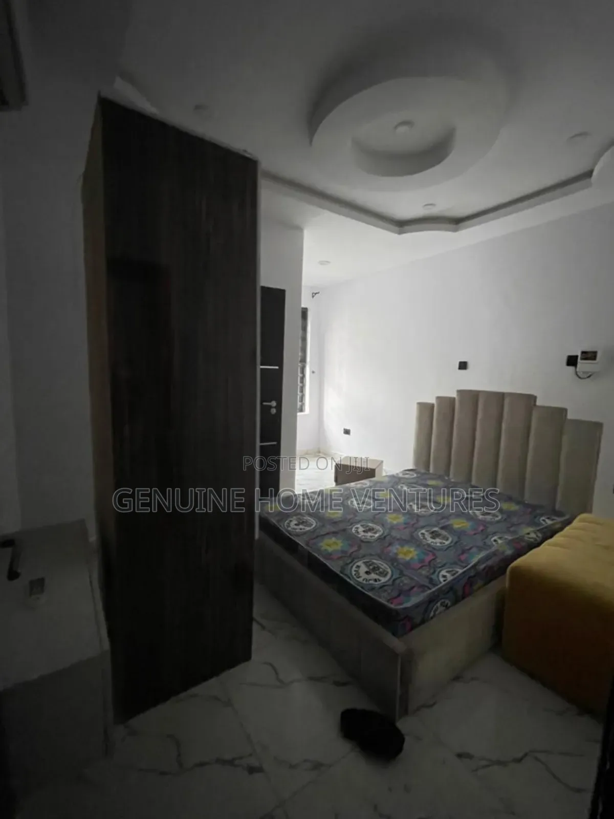 4bdrm Duplex in Chevron for rent in Chevron