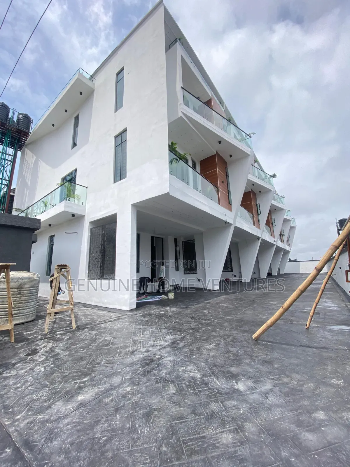 4bdrm Duplex in Ikate for rent in Ikate