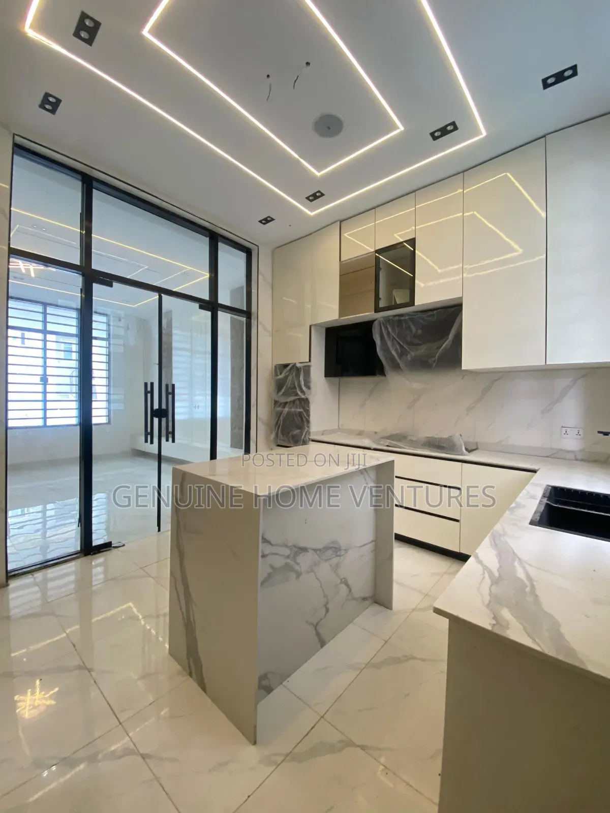 4bdrm Duplex in Ikate for rent in Ikate