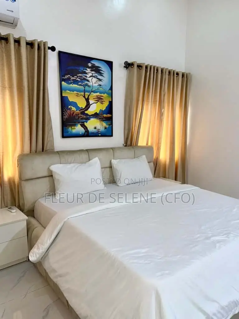 Service Apartment (One Bed)  in Lekki Phase 1