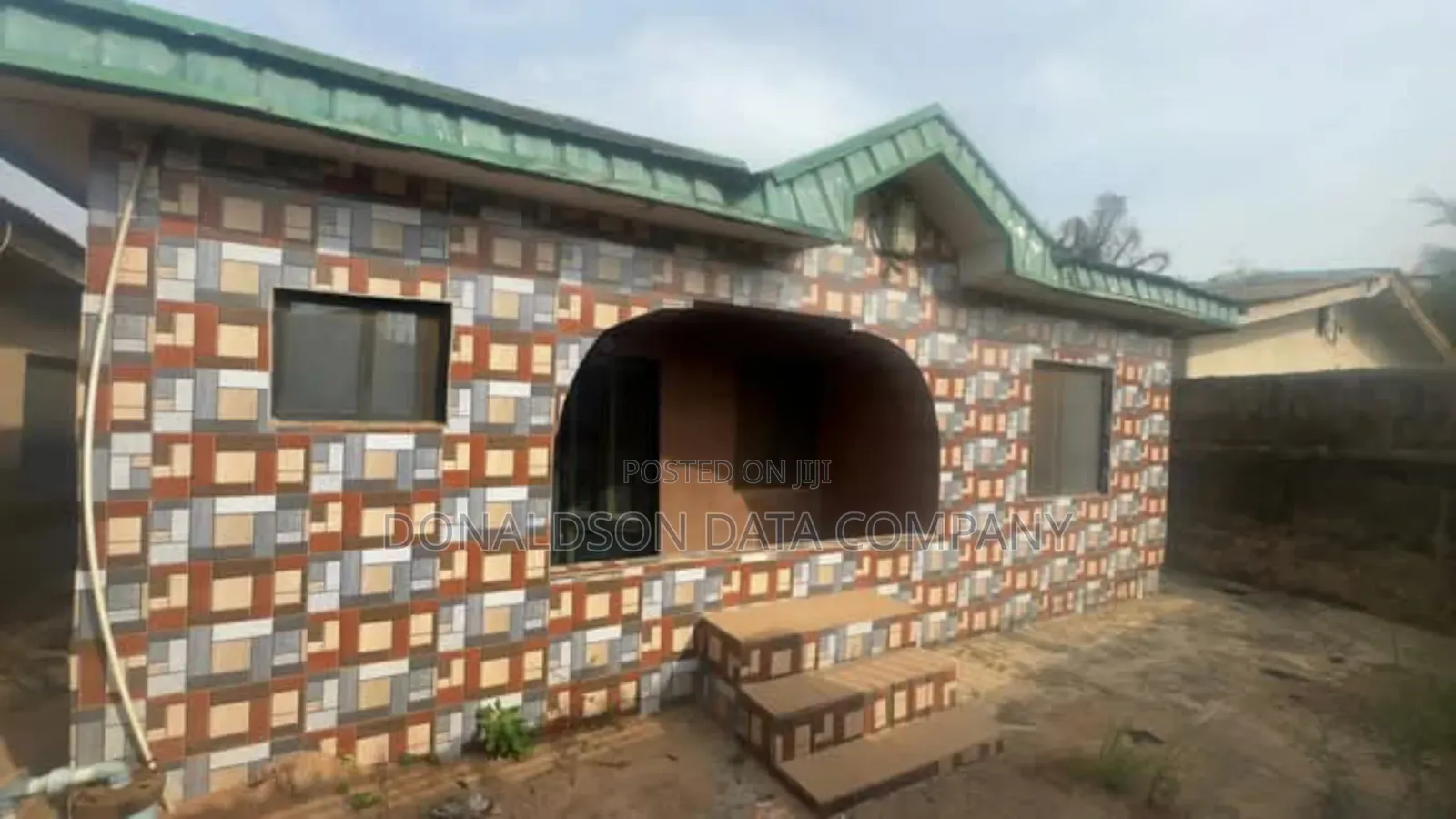 4bdrm Duplex in Dideolu Estate, Ogba GRA for sale in Ogba GRA